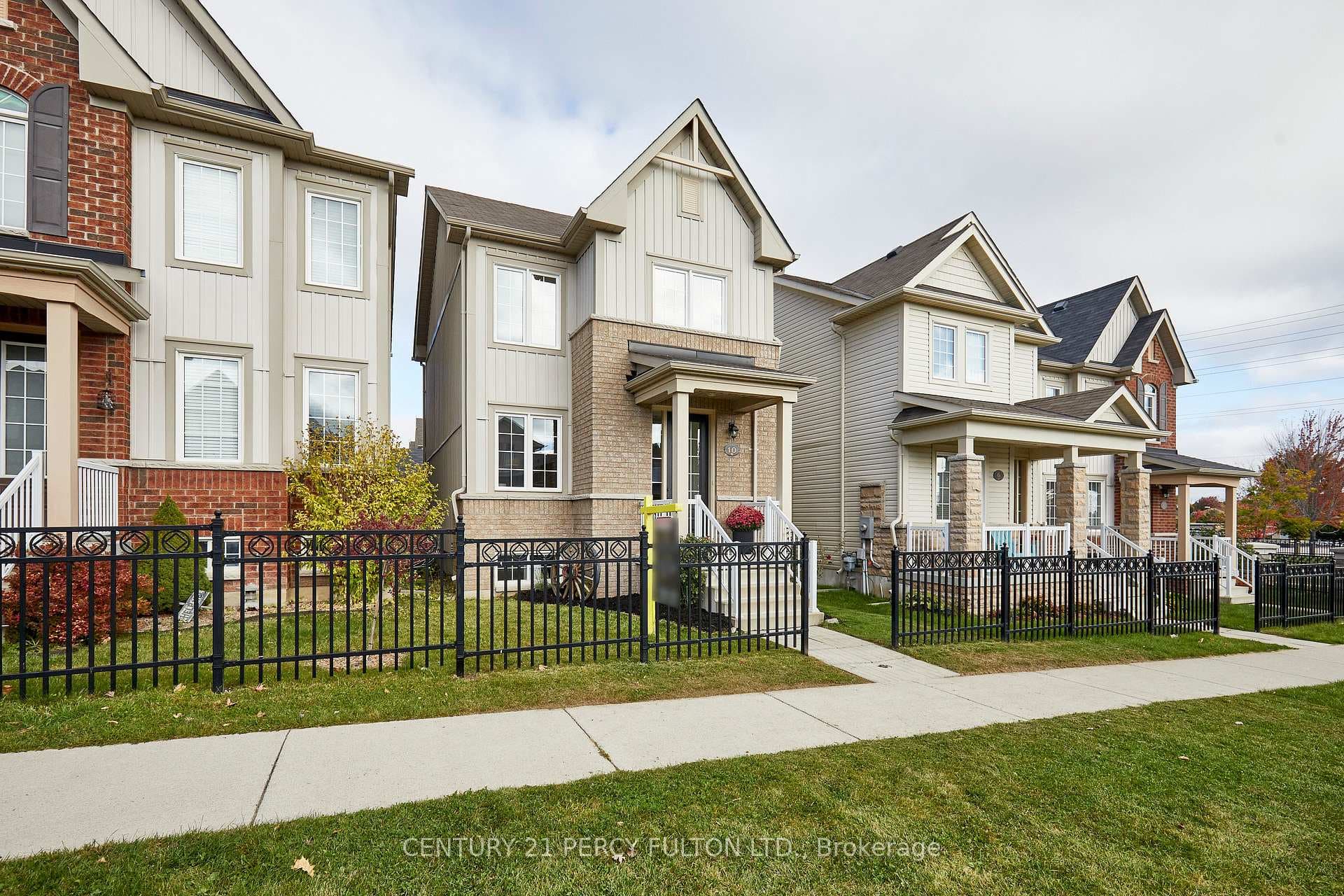 10 Mcbride Avenue photo 2