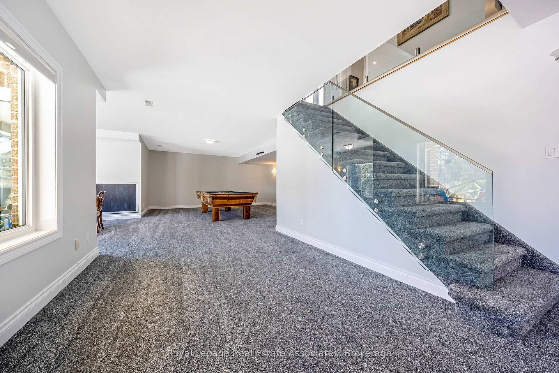 10 Kildare Drive photo 28