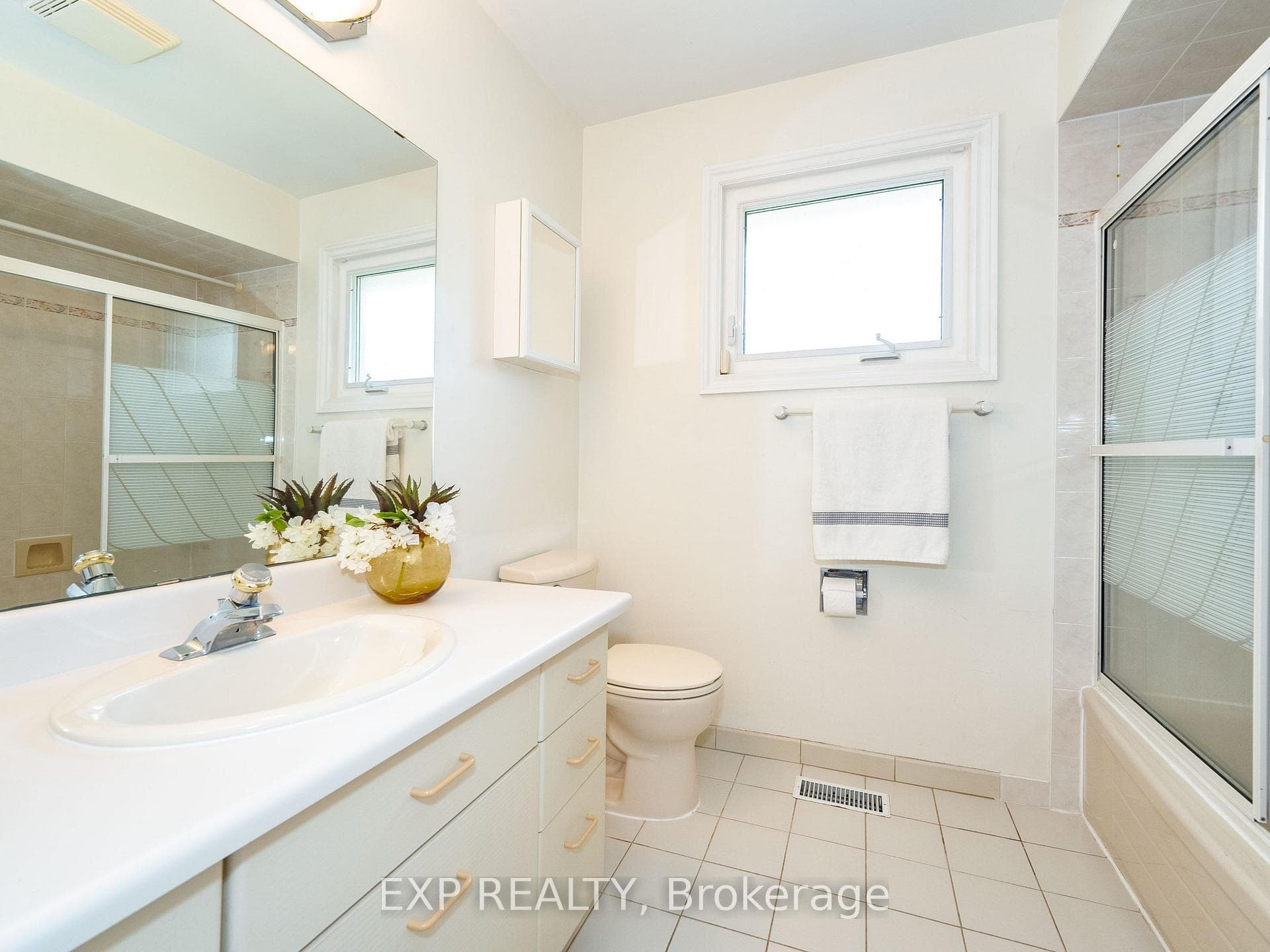 18 Whitman Street photo 38