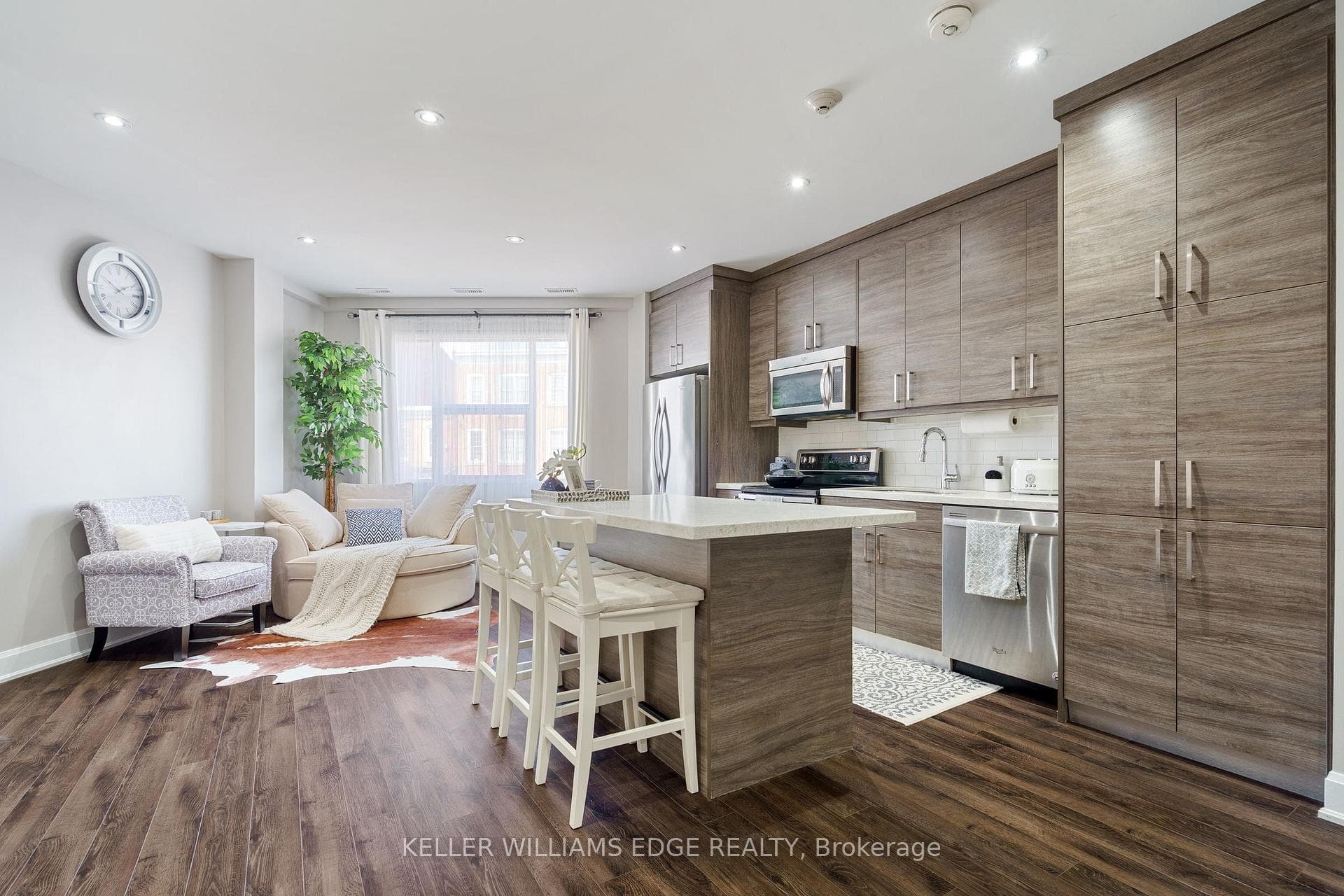 2 King Street Unit 208 photo 1