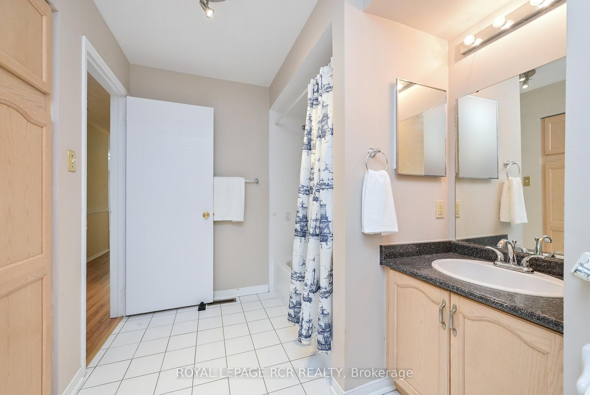 247 King Street Unit 115 photo 19