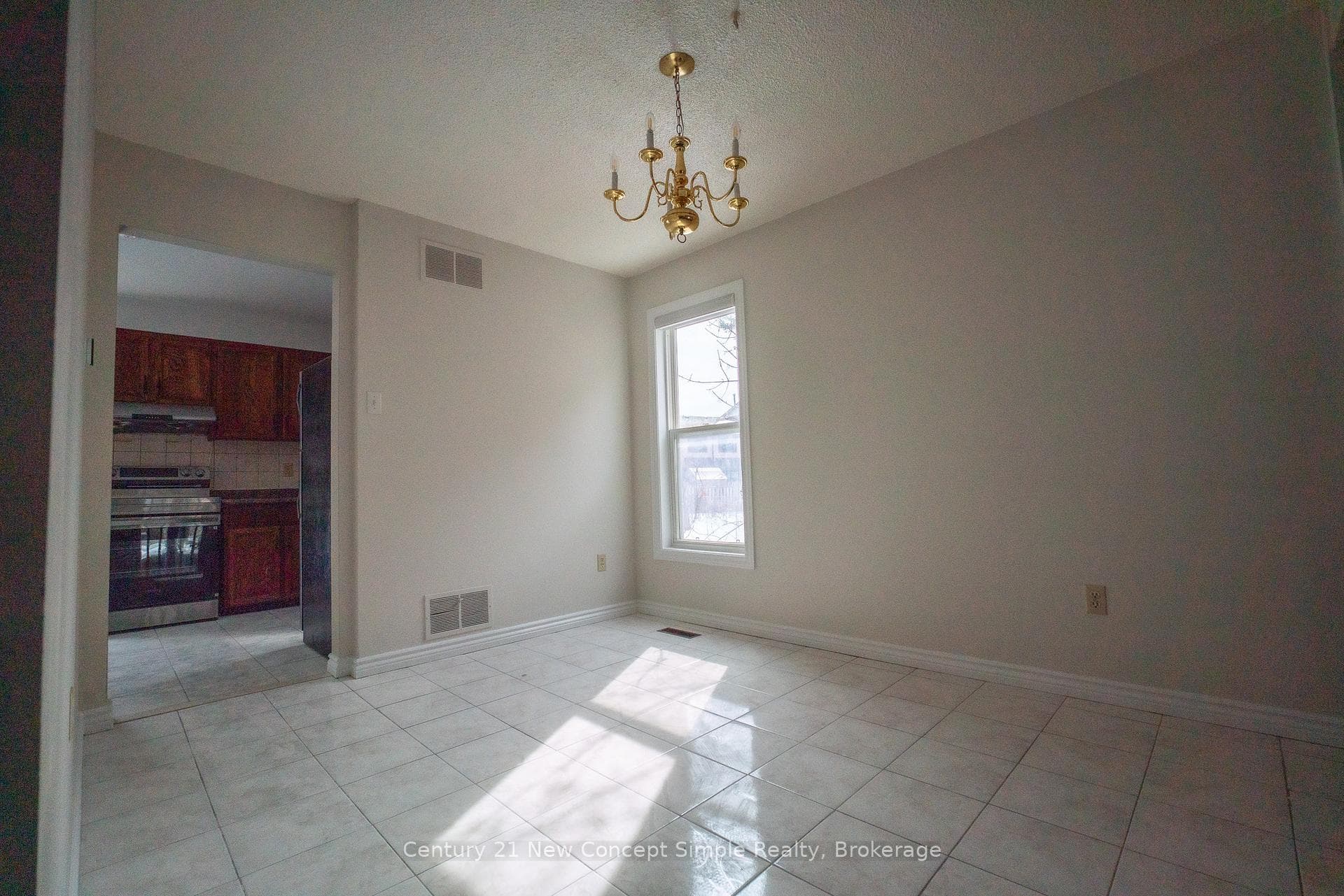 73 Ambercroft Boulevard photo 7