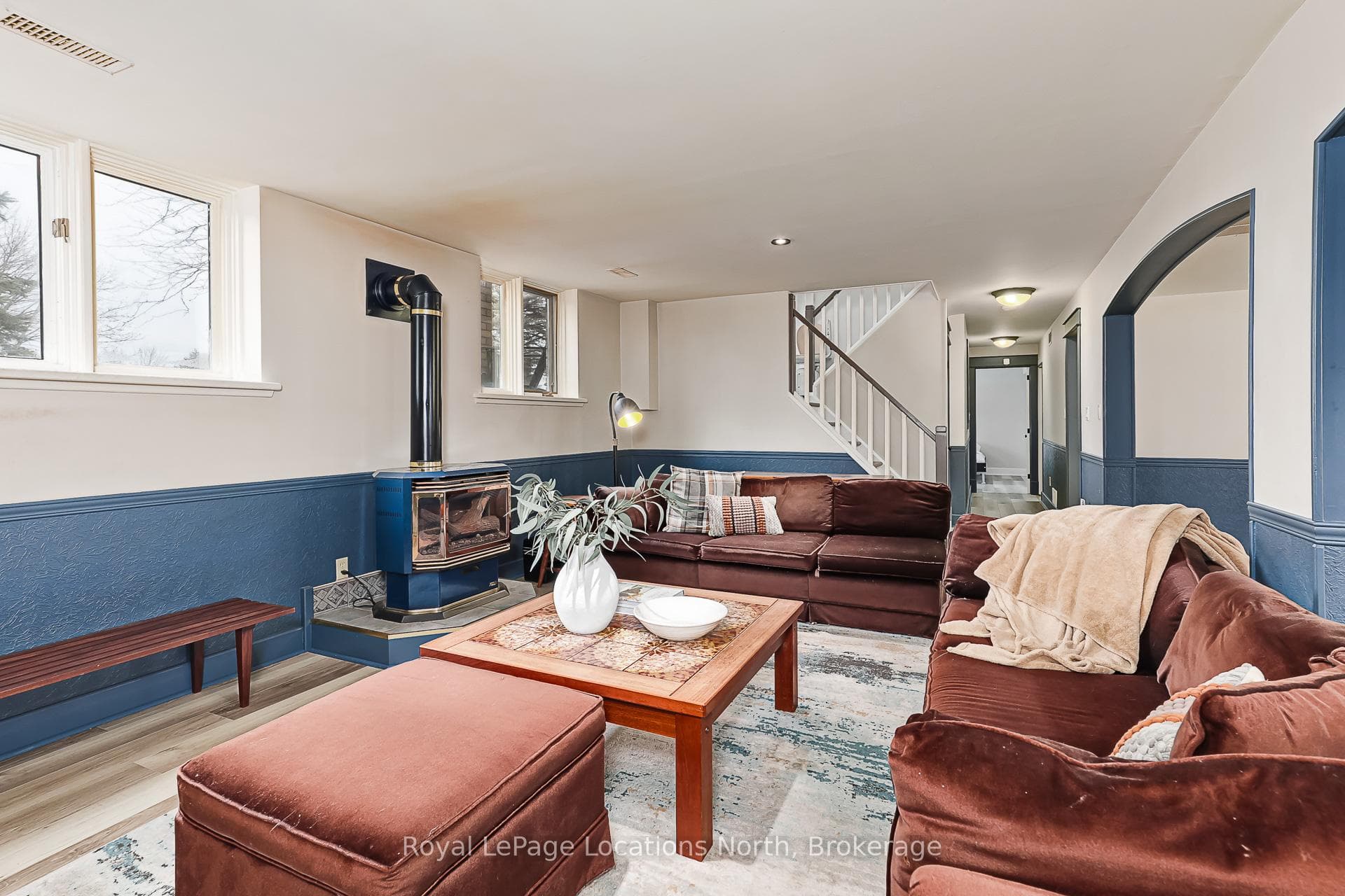 15 Blackburn Avenue photo 23