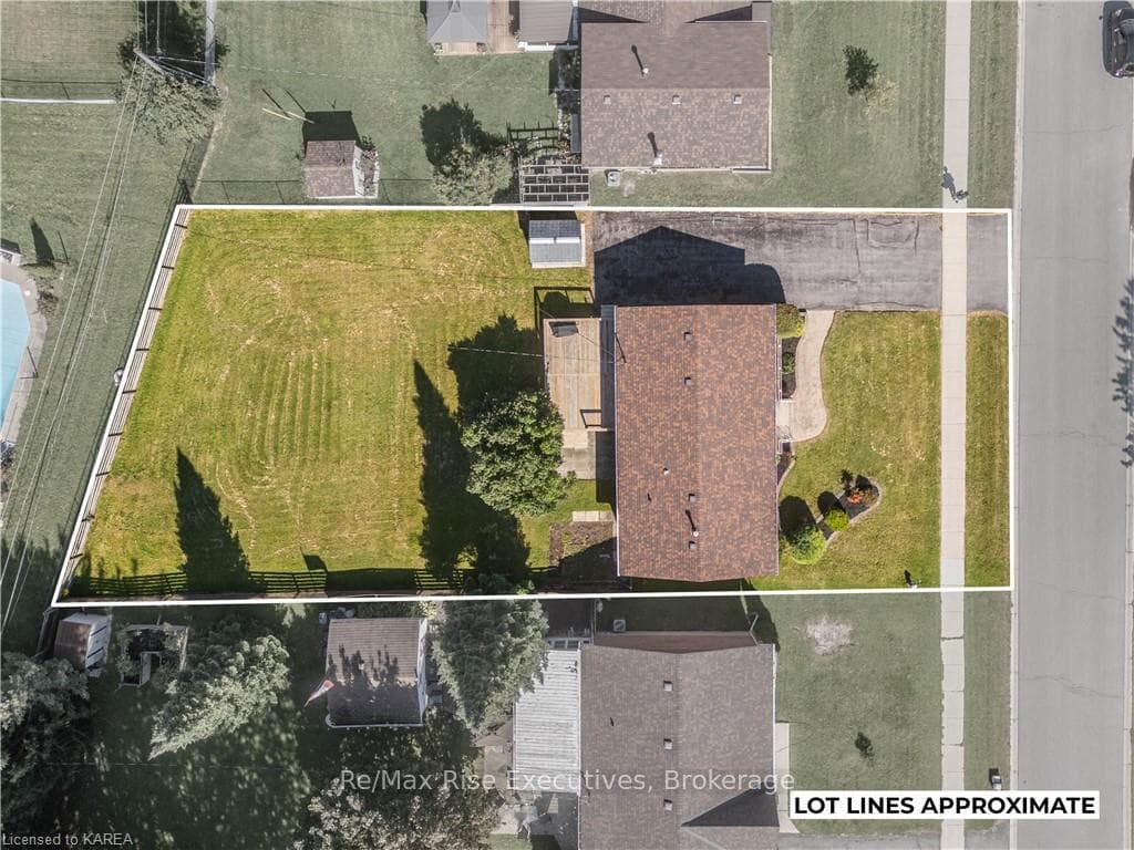 140 UPPER PARK Road photo 47