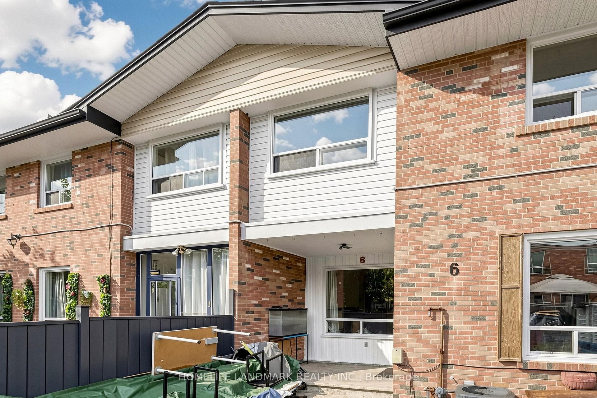 61 Ardglen Drive Unit 6 photo 6