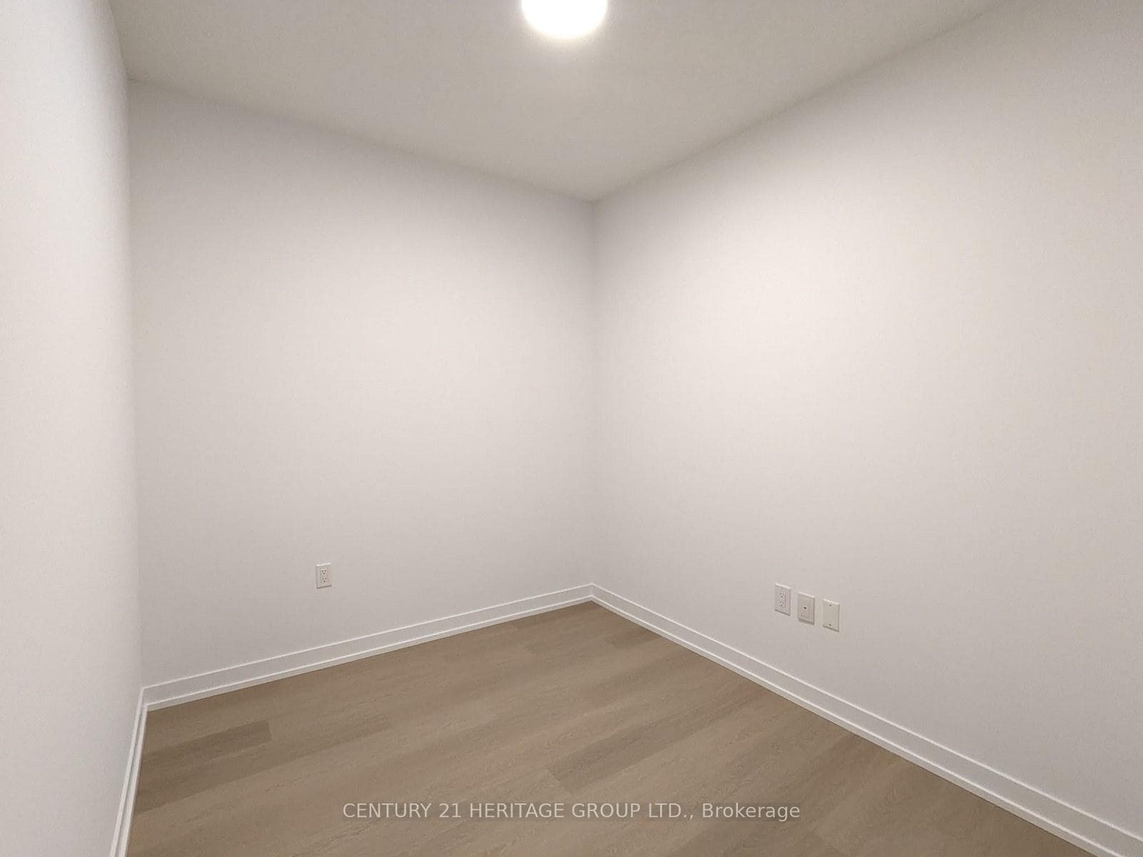 138 Downes Street Unit 4501 photo 6