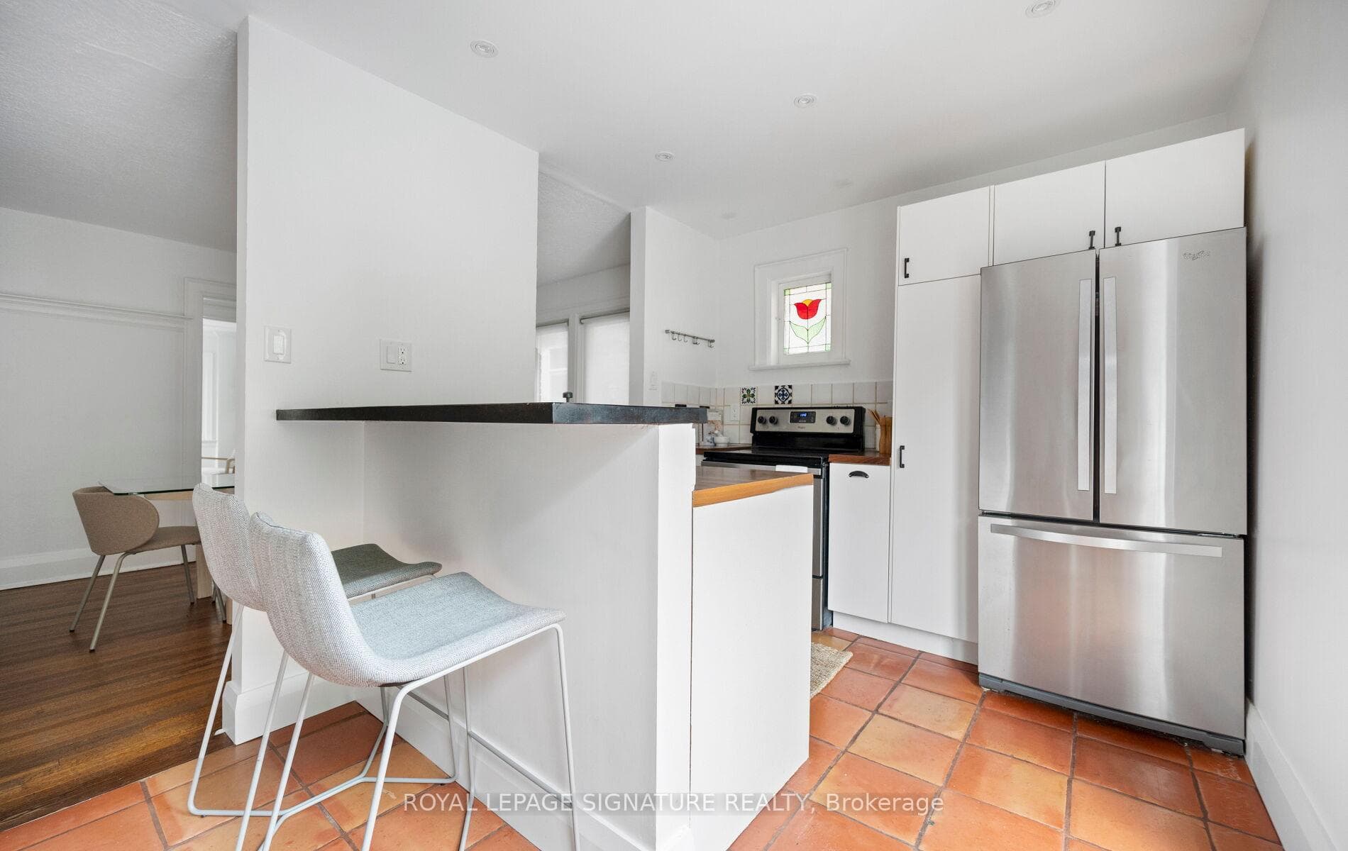 81 Cleveland Street photo 25