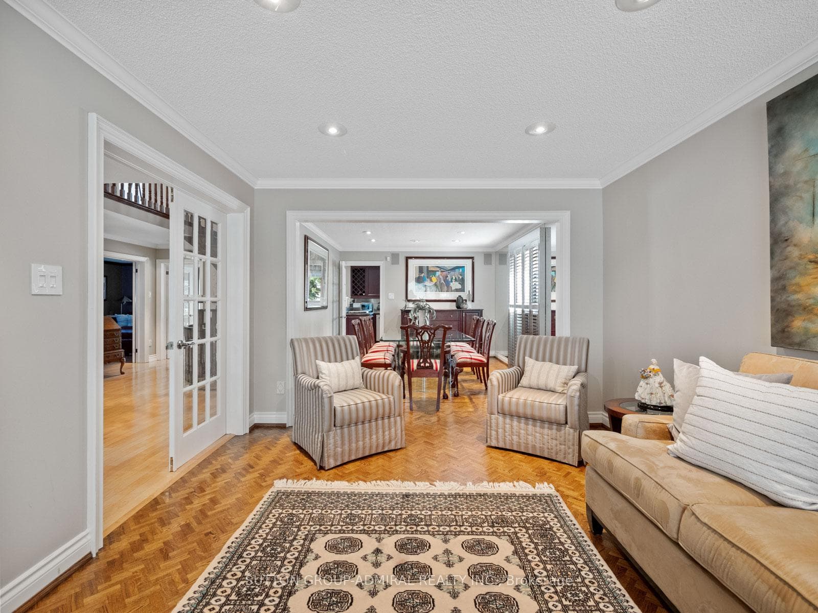 110 Summerdale Drive photo 4