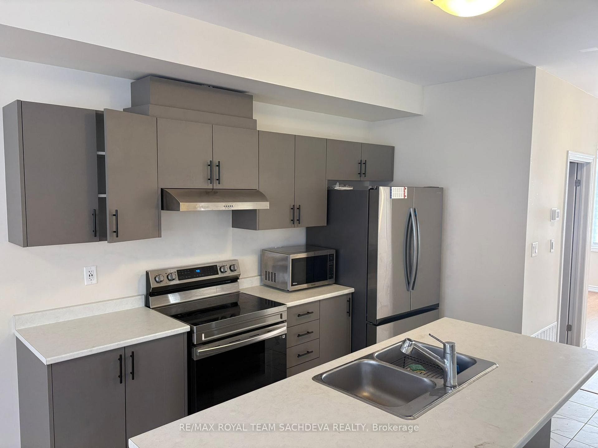 2 Malone Lane photo 14