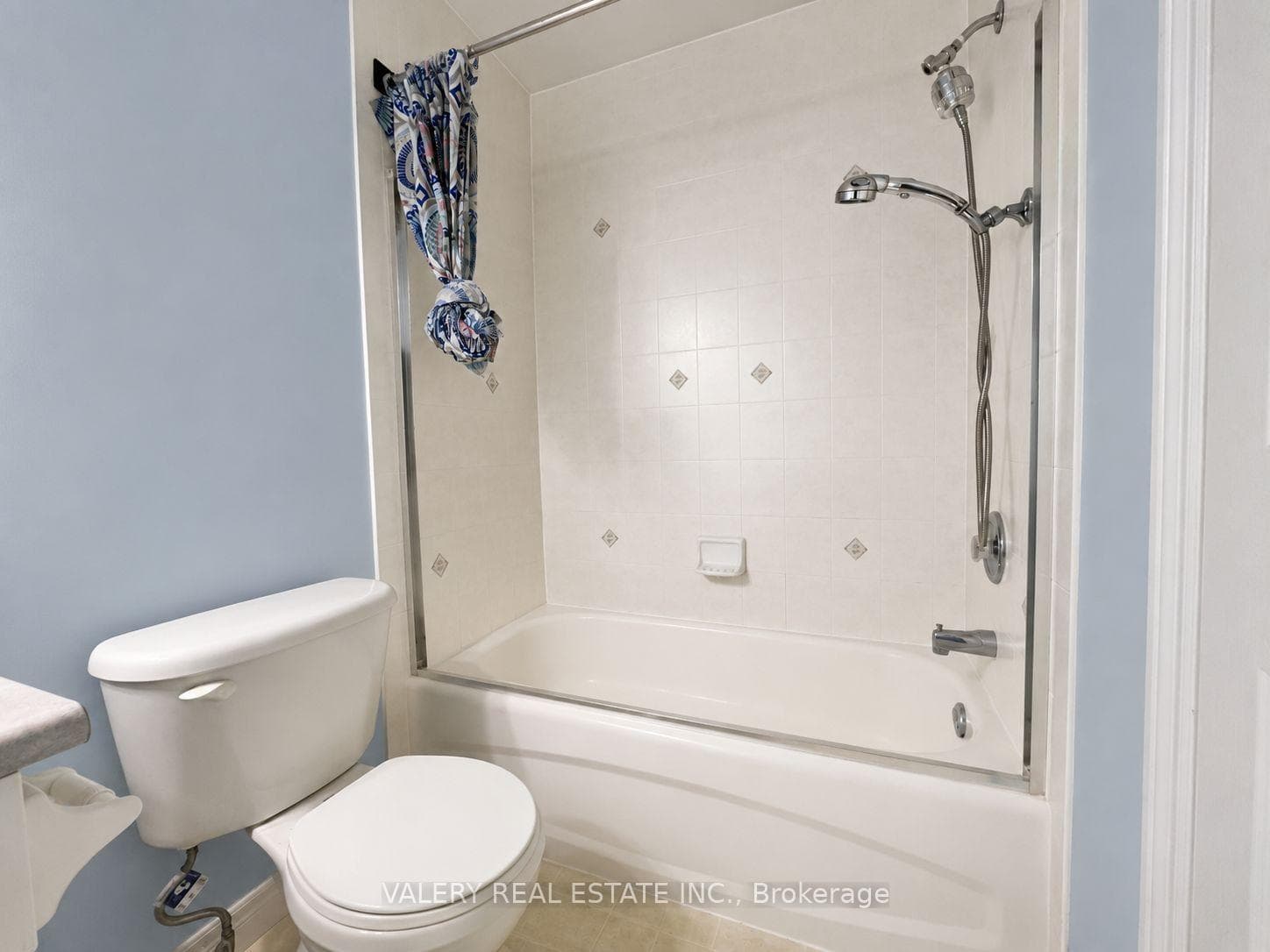 555 Grasslands Court photo 23