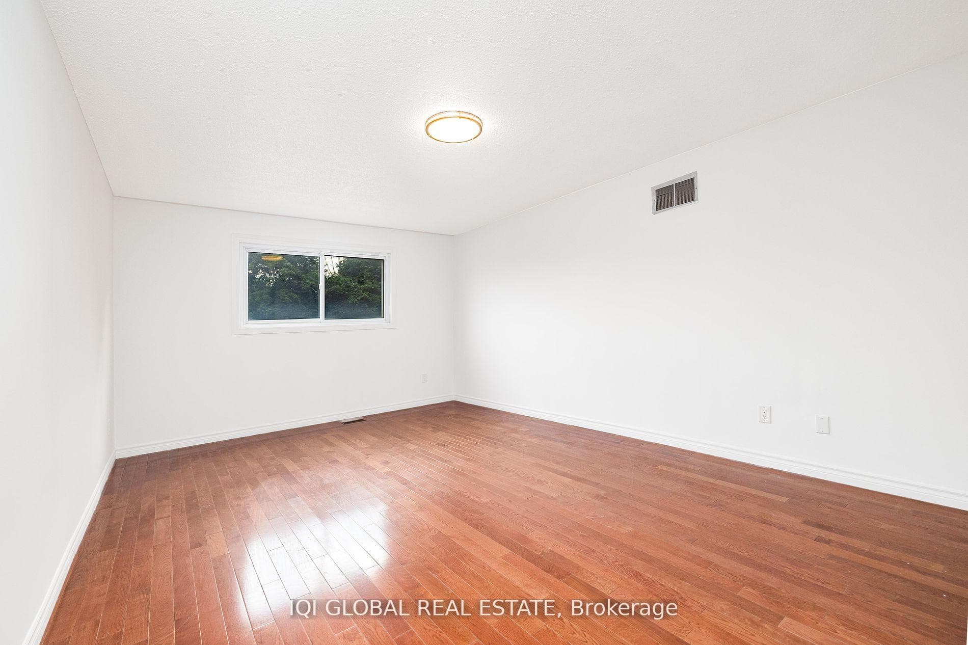 4180 Sugarbush Road photo 19