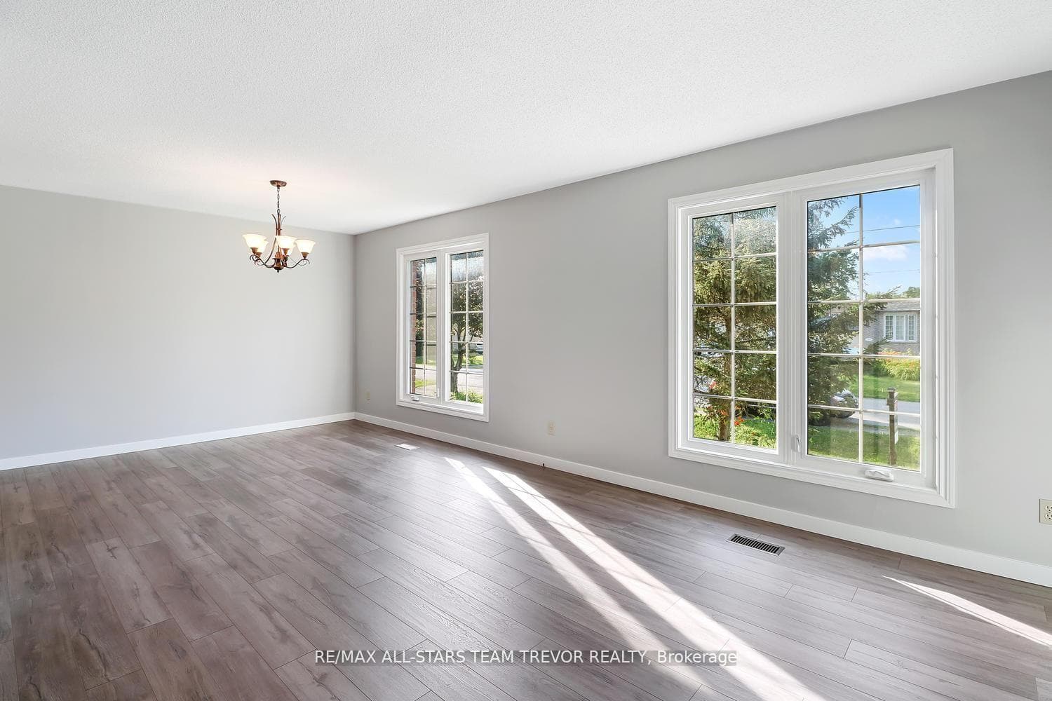 161 Silas Boulevard photo 3