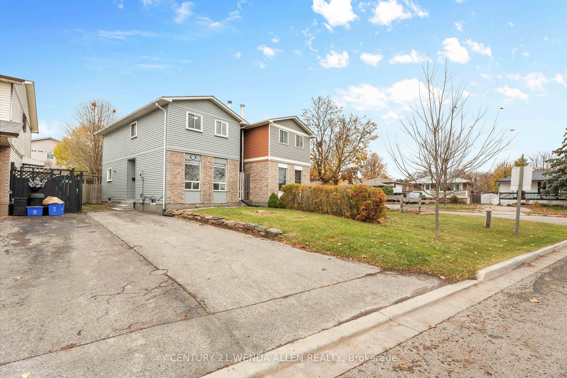 292 Chaleur Avenue photo 2