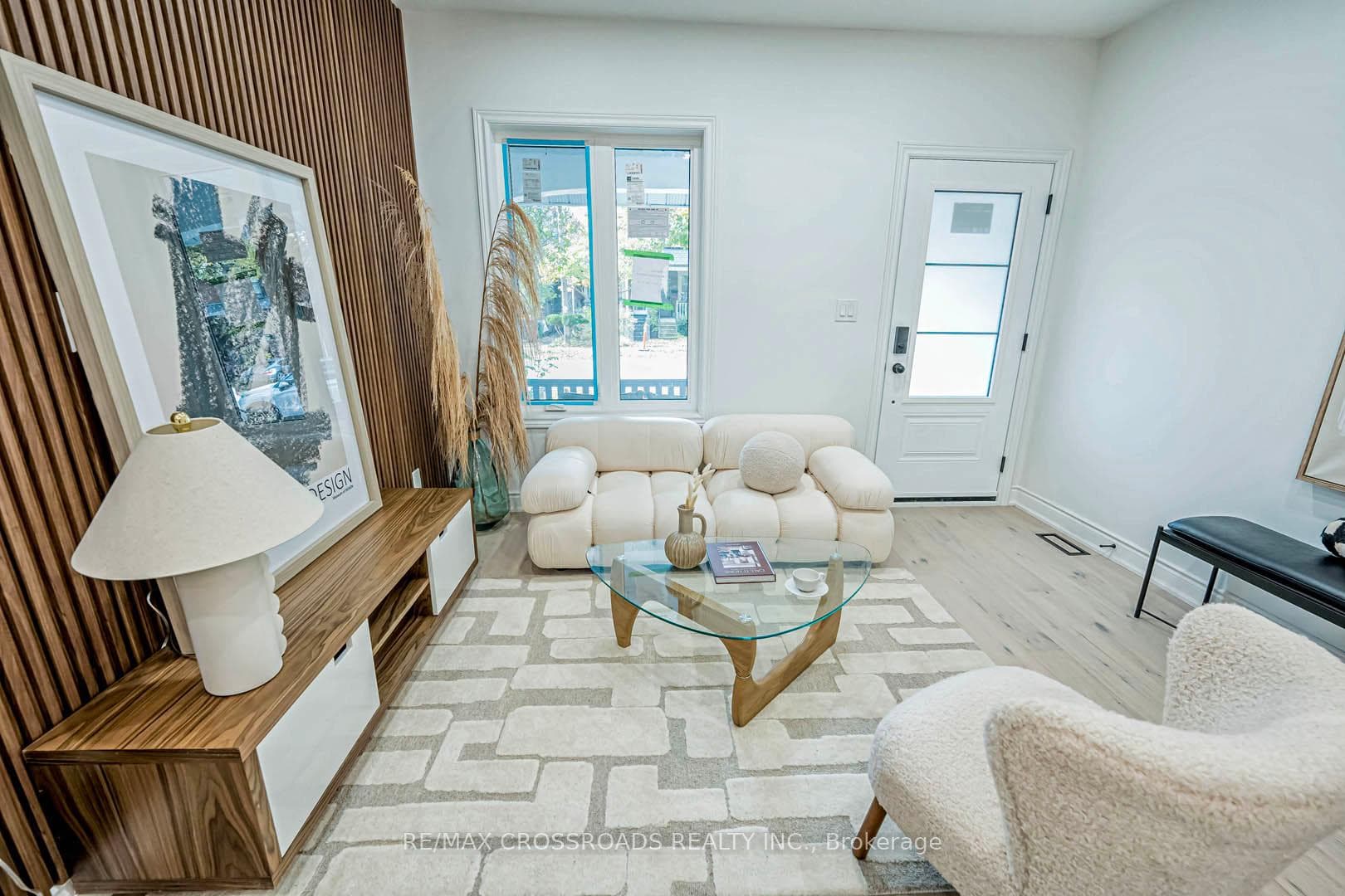 191 Parkmount Road photo 6