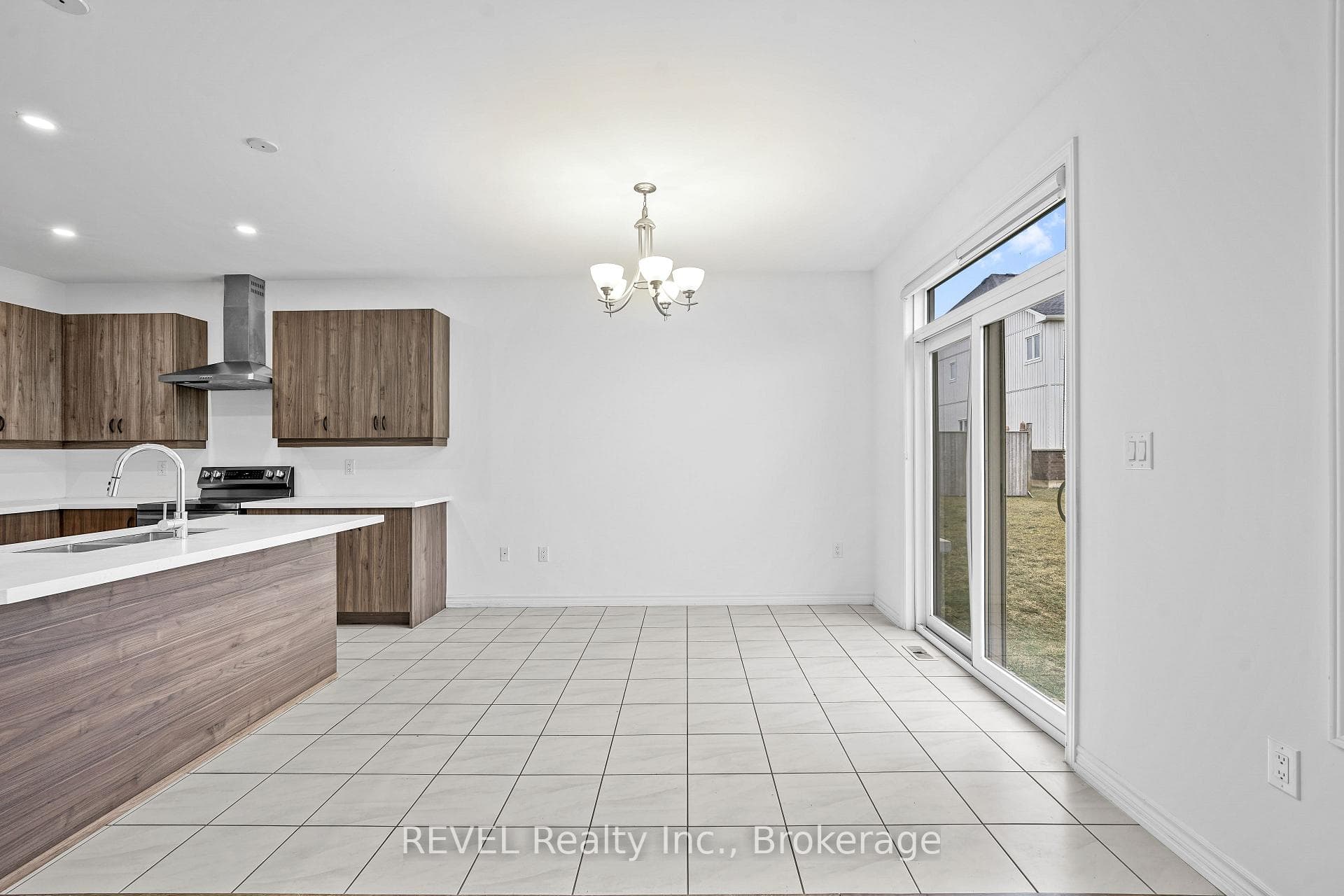 1214 Green Acres Drive photo 19
