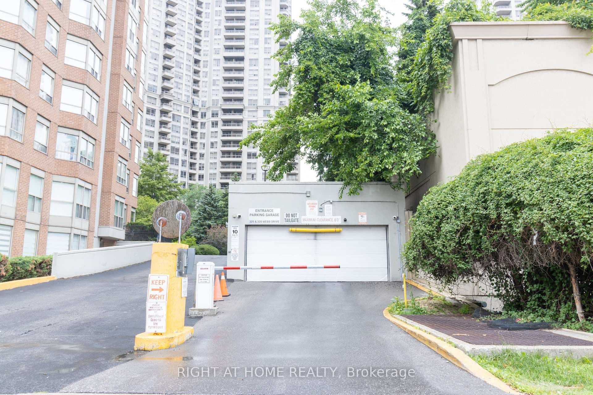 325 Webb Drive Unit 1811 photo 39