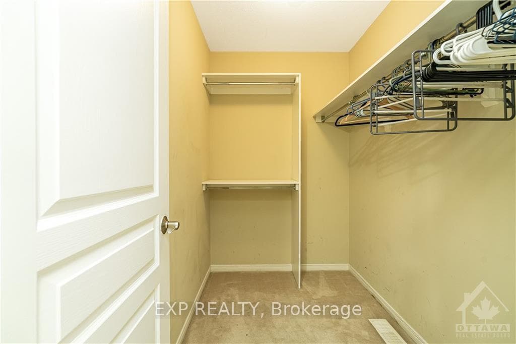611 BRAECREEK Avenue photo 20