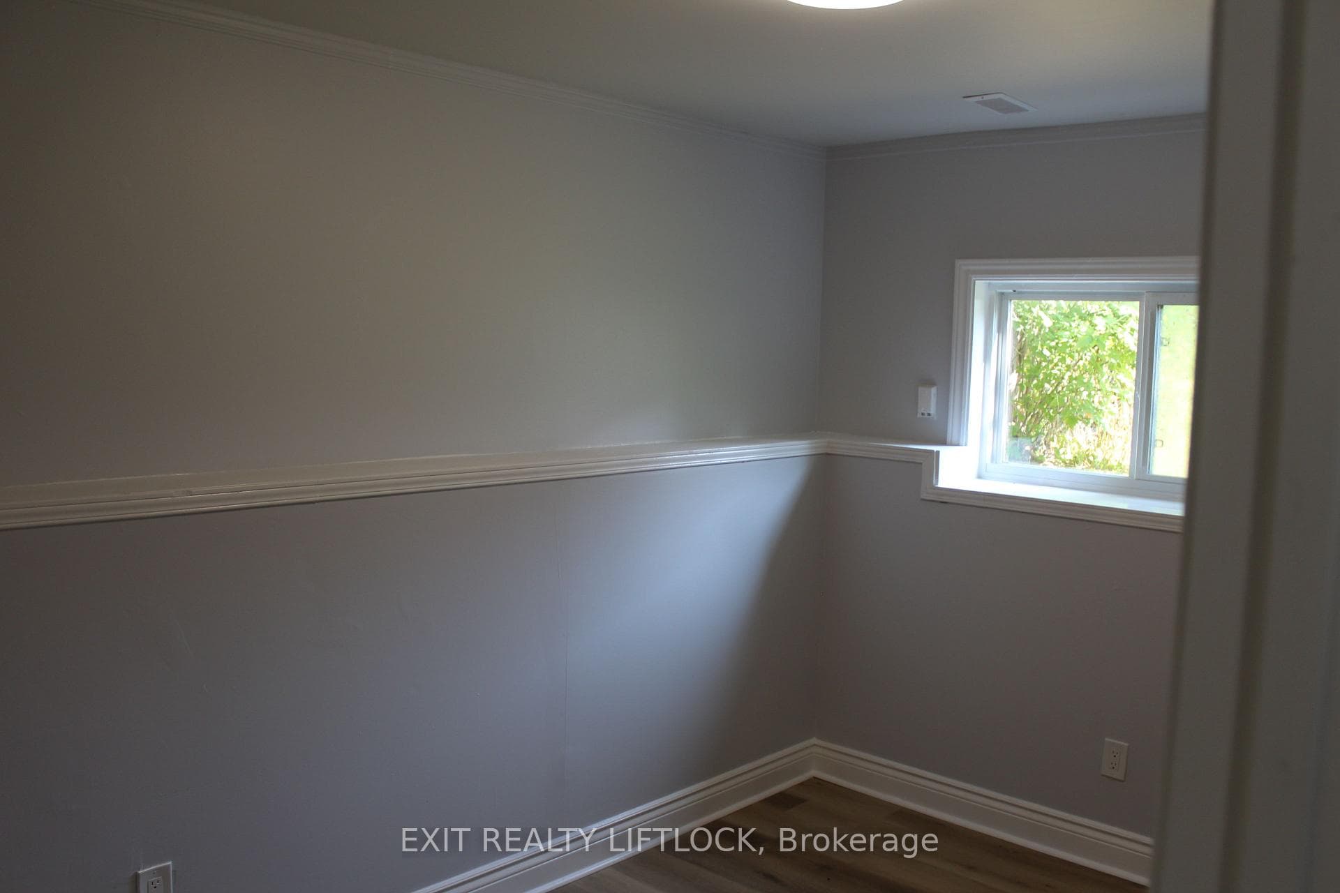 166 Stewart Street photo 16