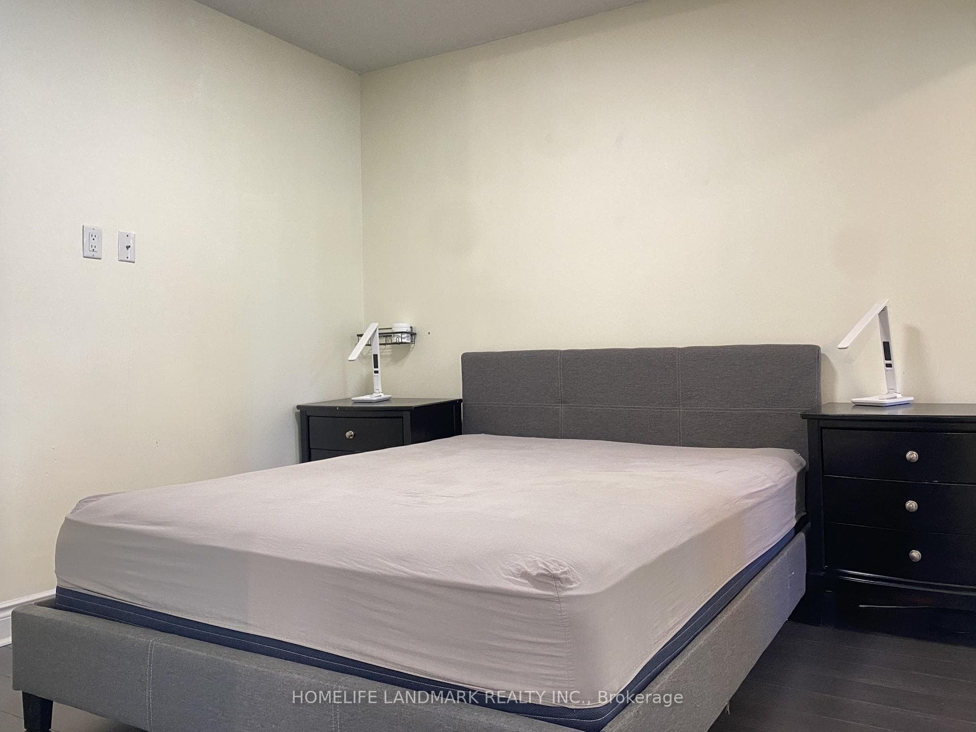 28 Ted Rogers Way Unit 412 photo 19