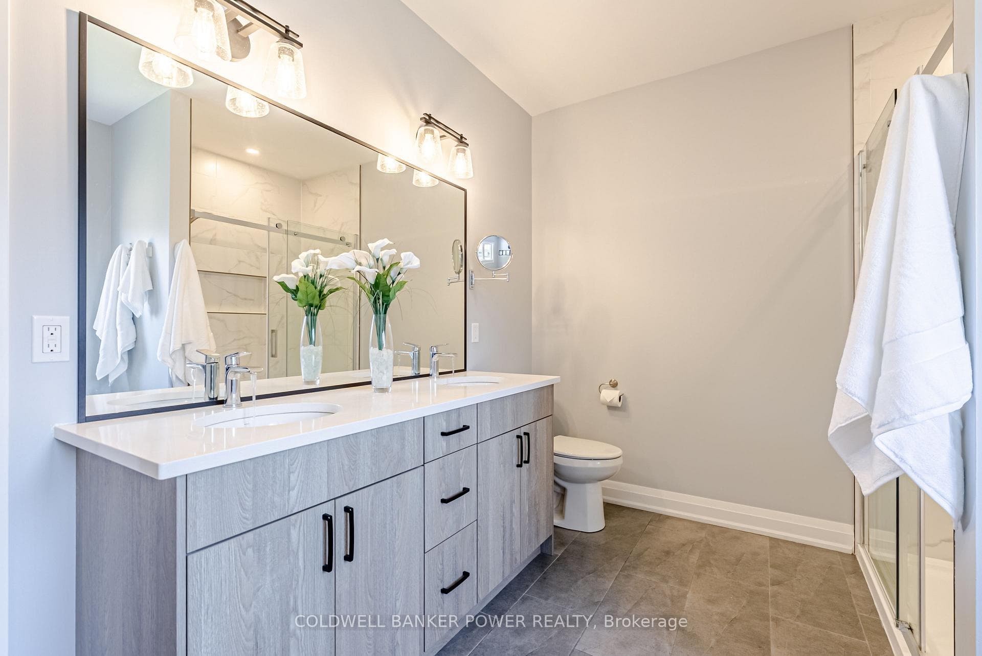 383 Daventry Way Unit 64 photo 21