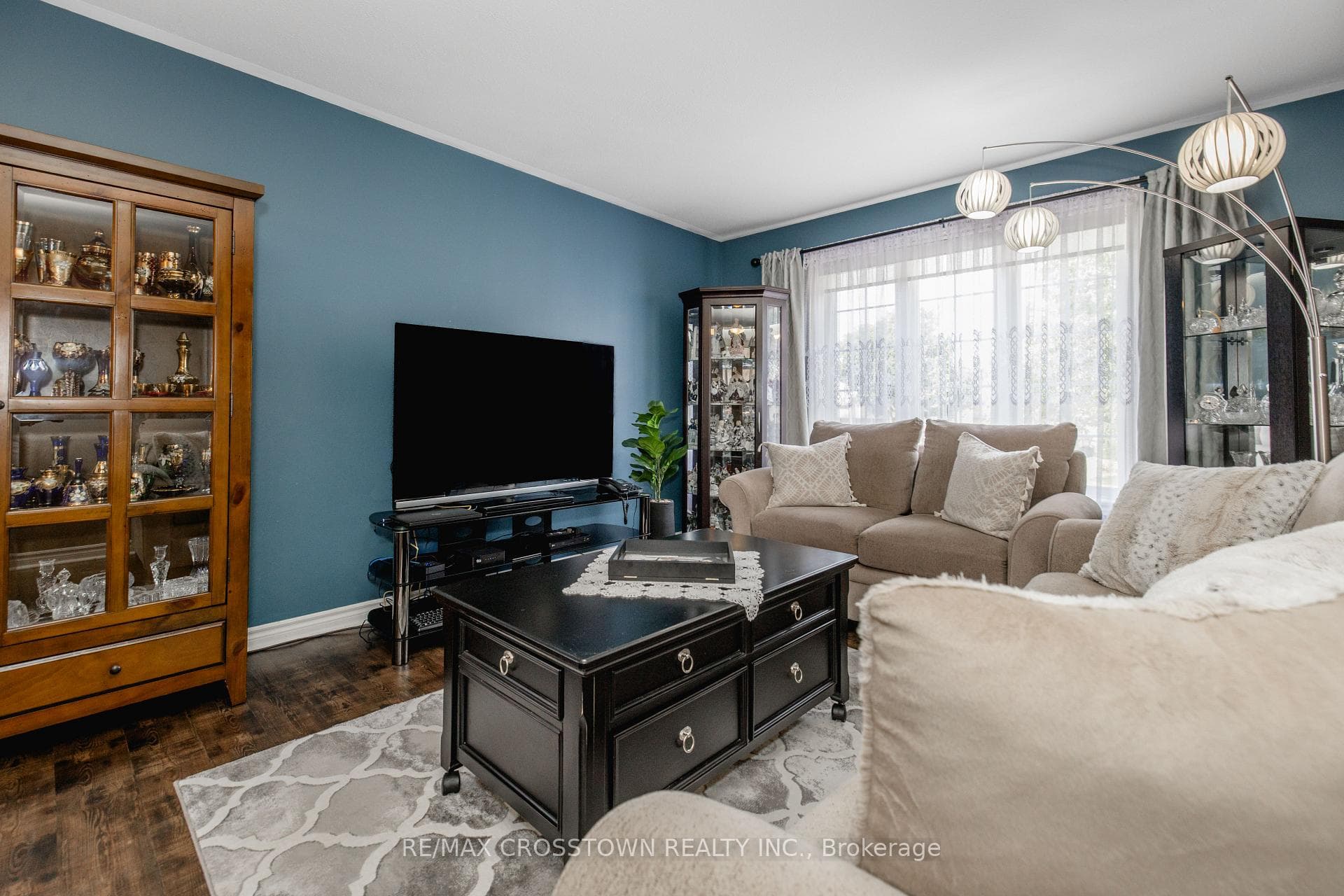 11 Revelstoke Court photo 11