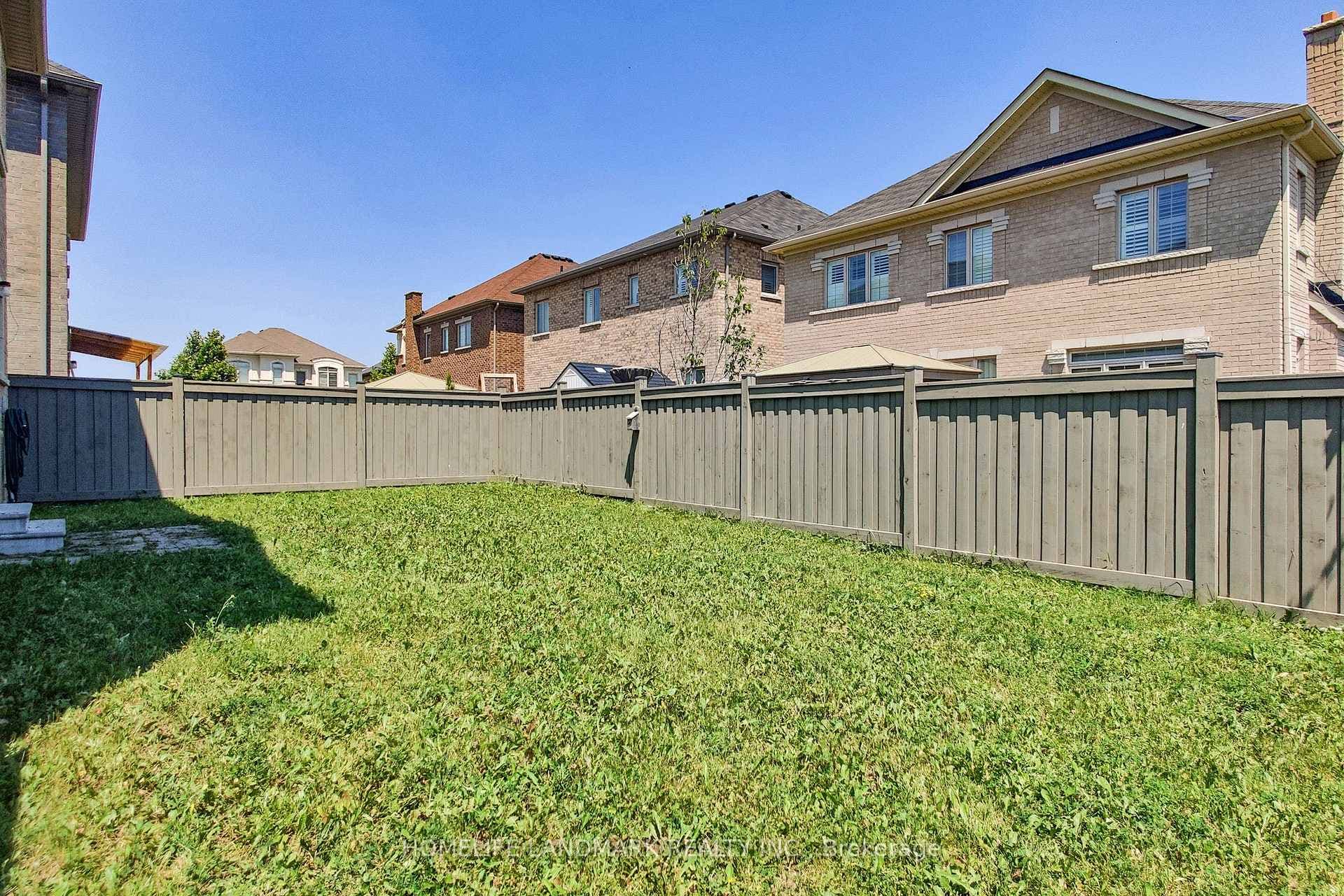 1533 Devine Point photo 48