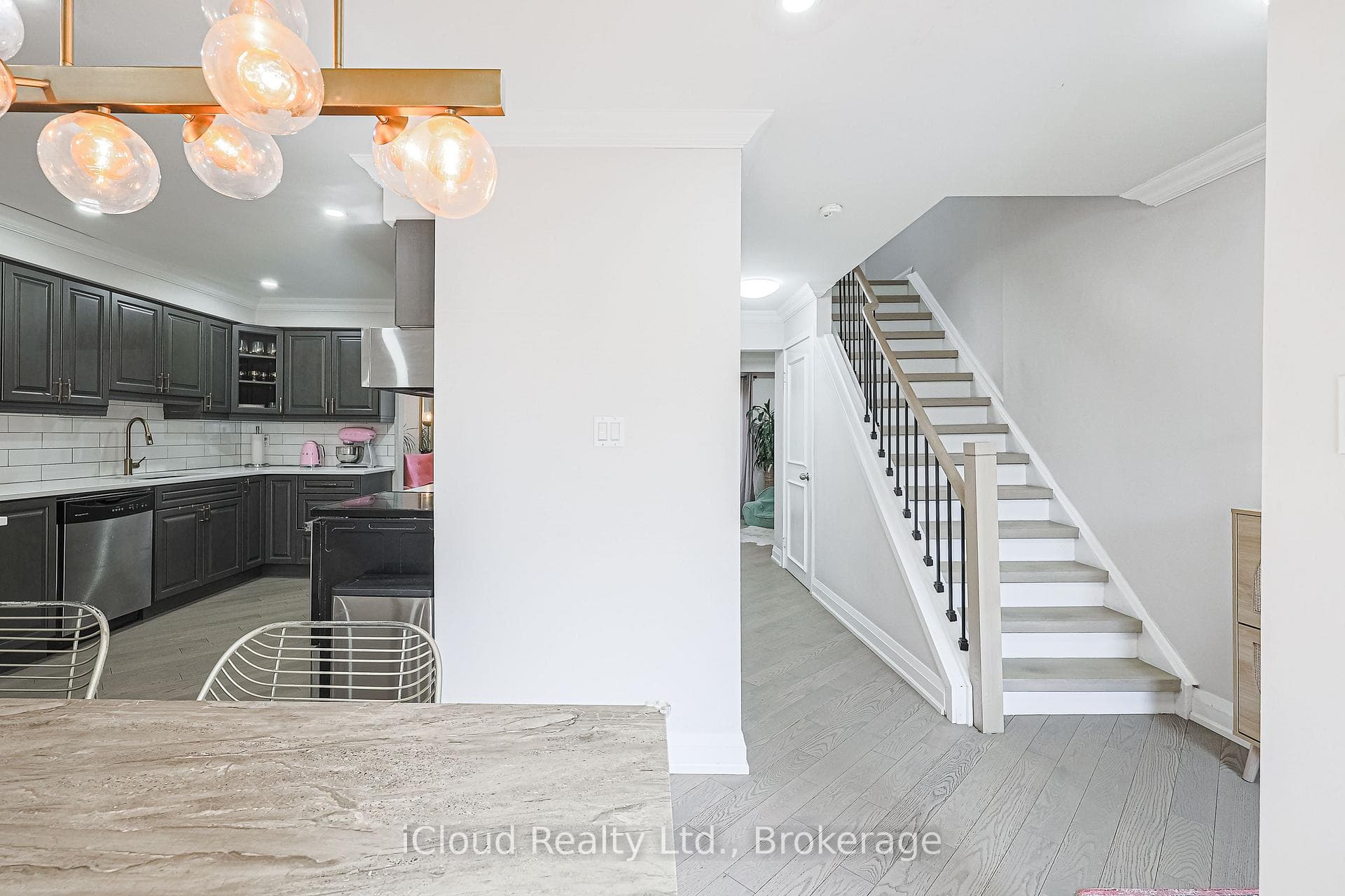 49 Tams Drive photo 22