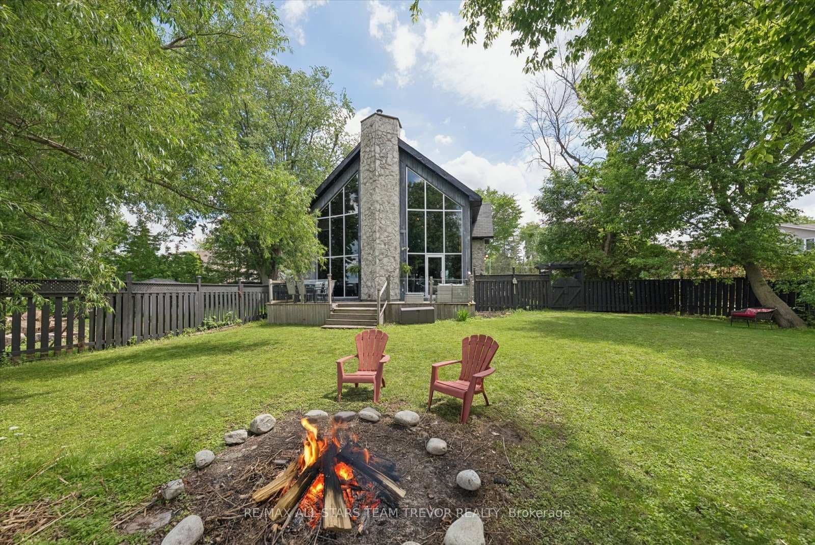 314 Glenwoods Avenue photo 36