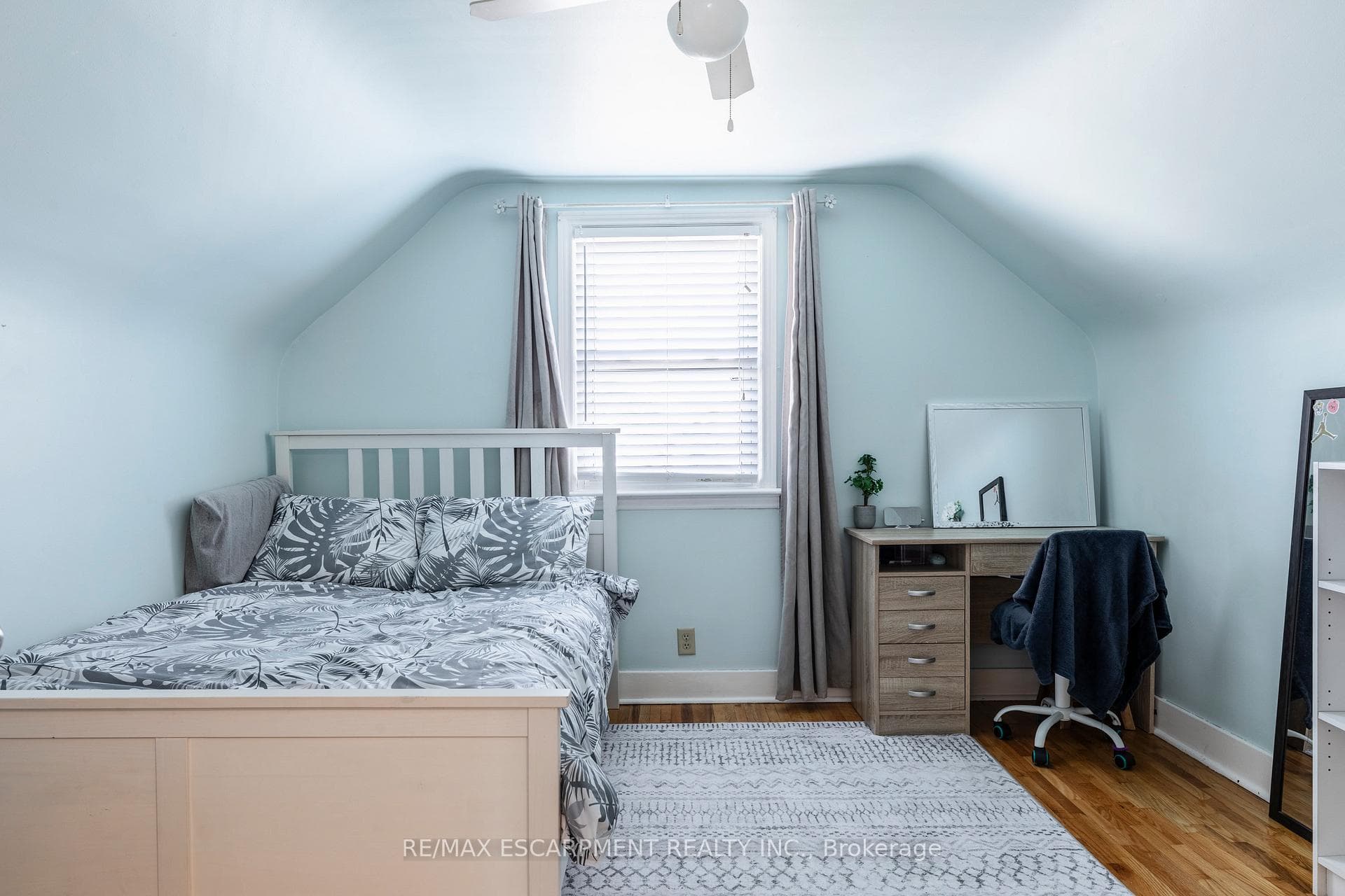 118 JULIAN Avenue photo 25