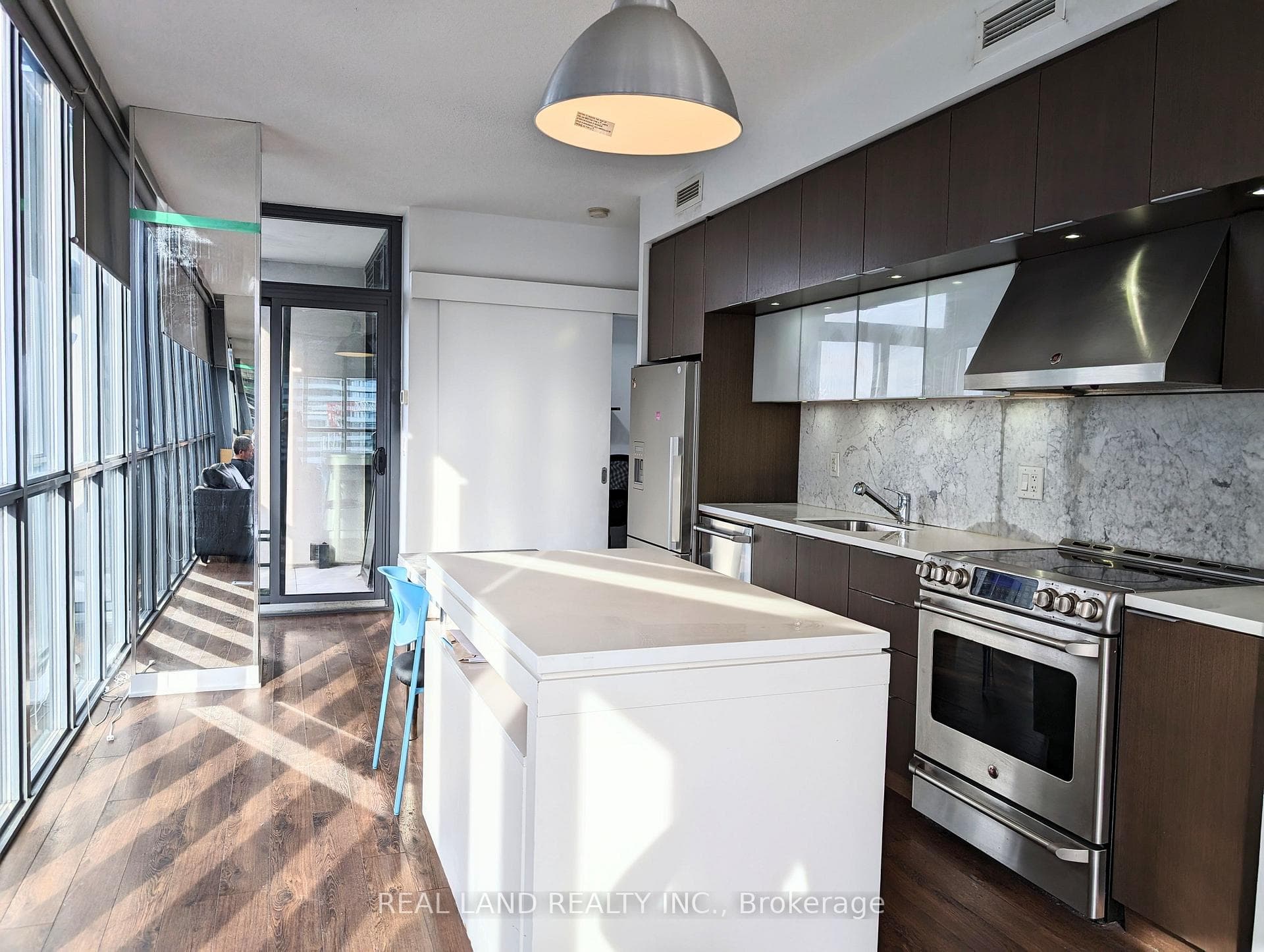 110 Charles Street Unit 4005 photo 12