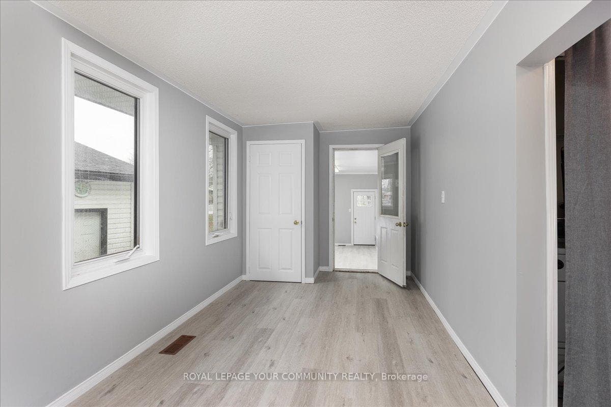 134 First Avenue photo 26