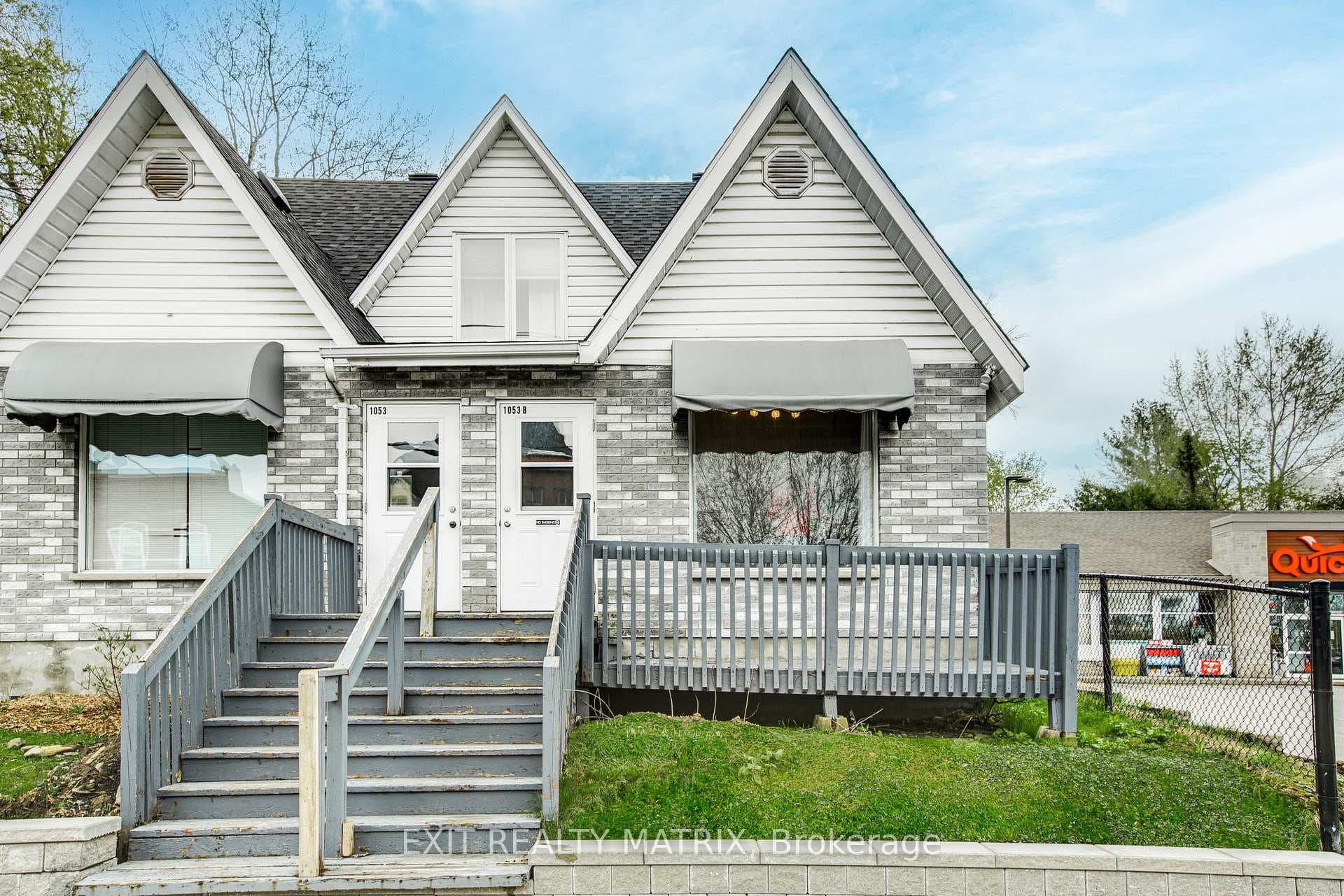 1053B KING Street photo 2