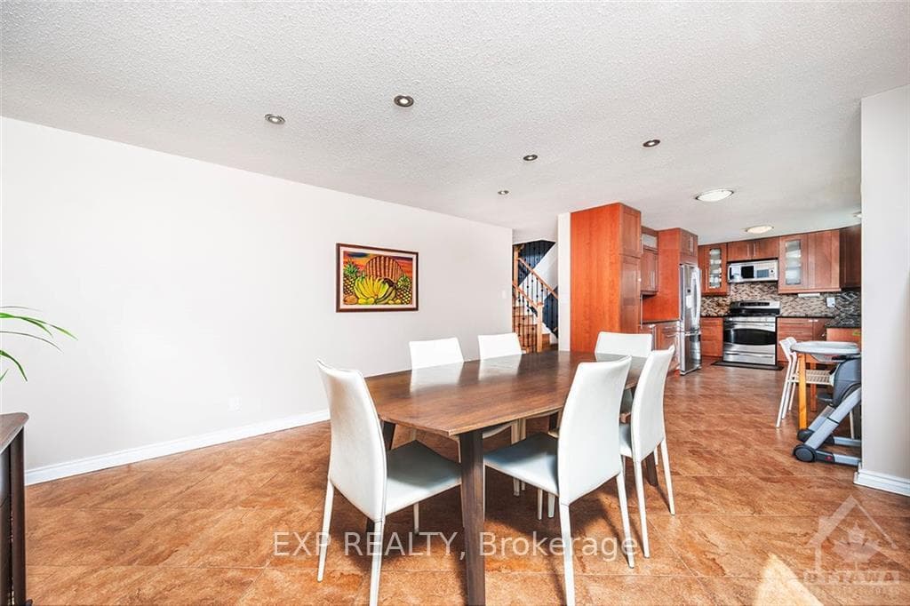 1527 BROOKMILL Line photo 11