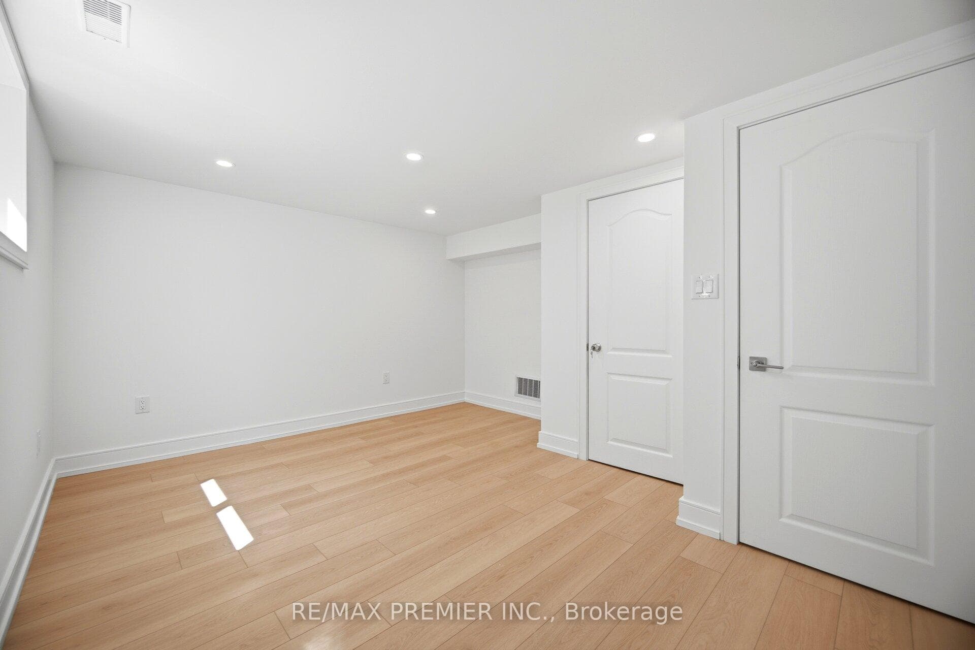 19 Jacinta Drive photo 41