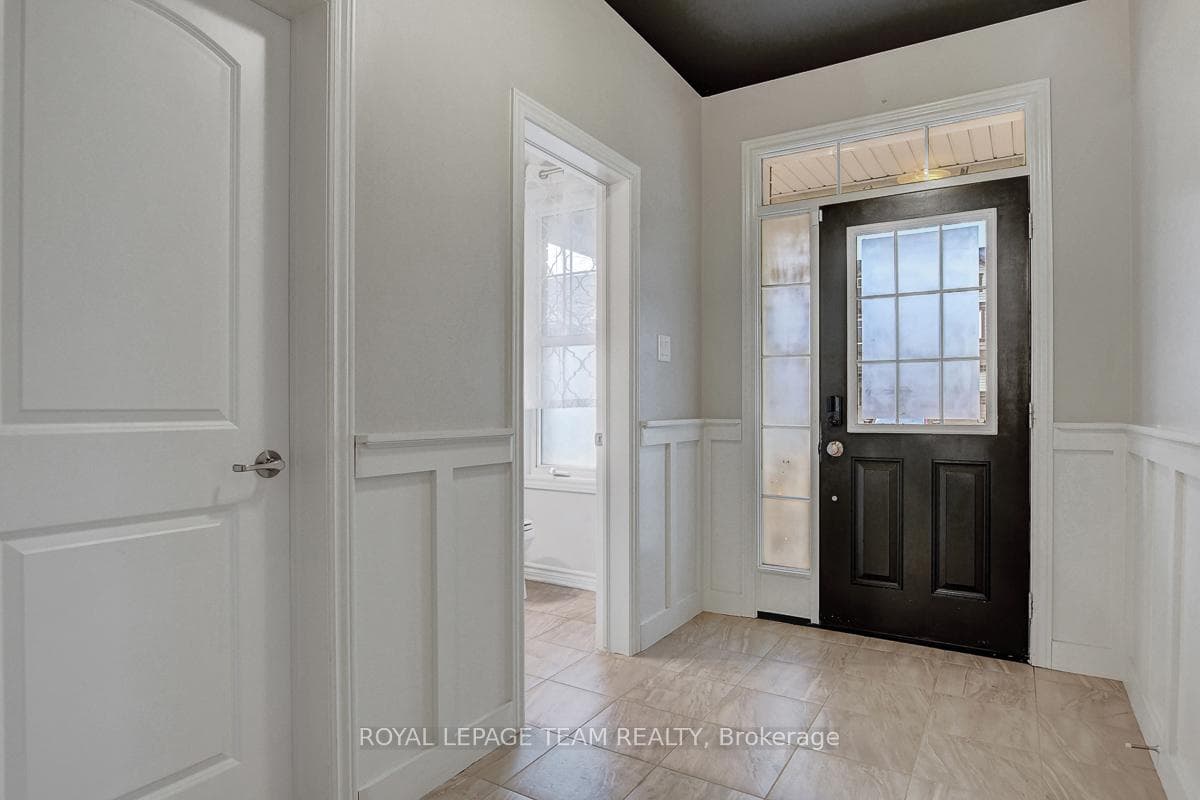 166 Damselfly Way photo 3