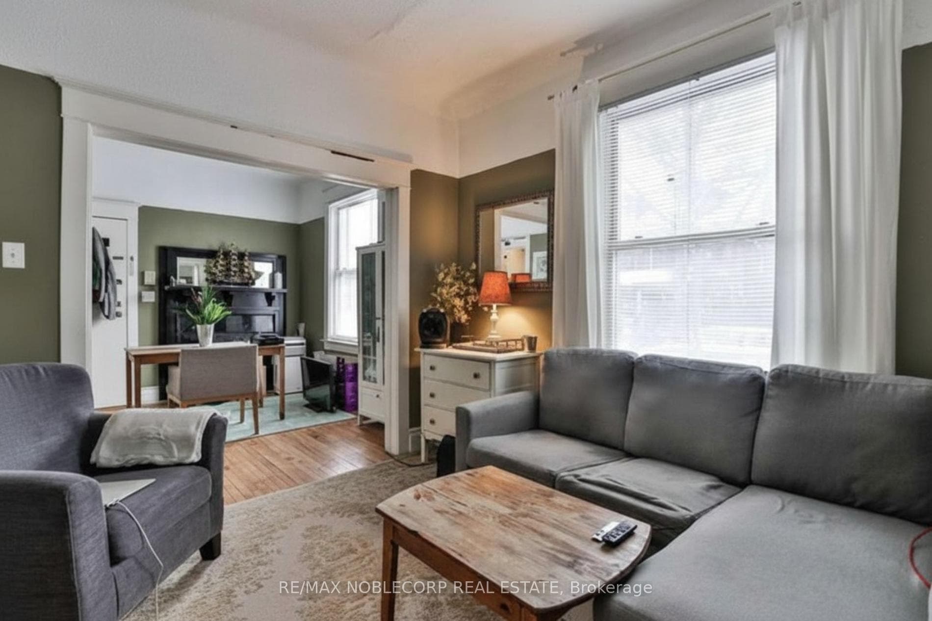 34 WINCHESTER Street Unit 4 photo 3