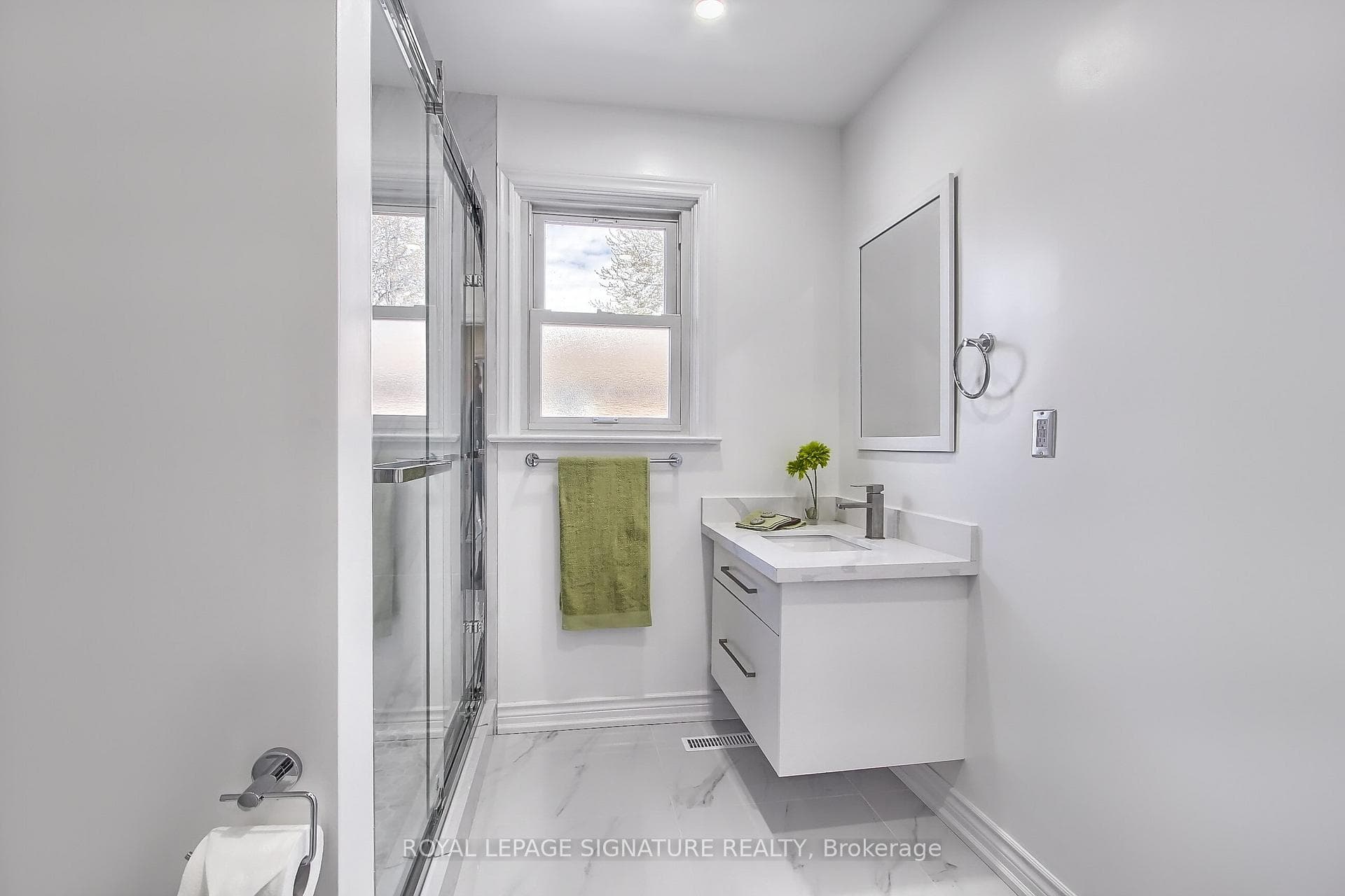 666 Taylor Avenue photo 25