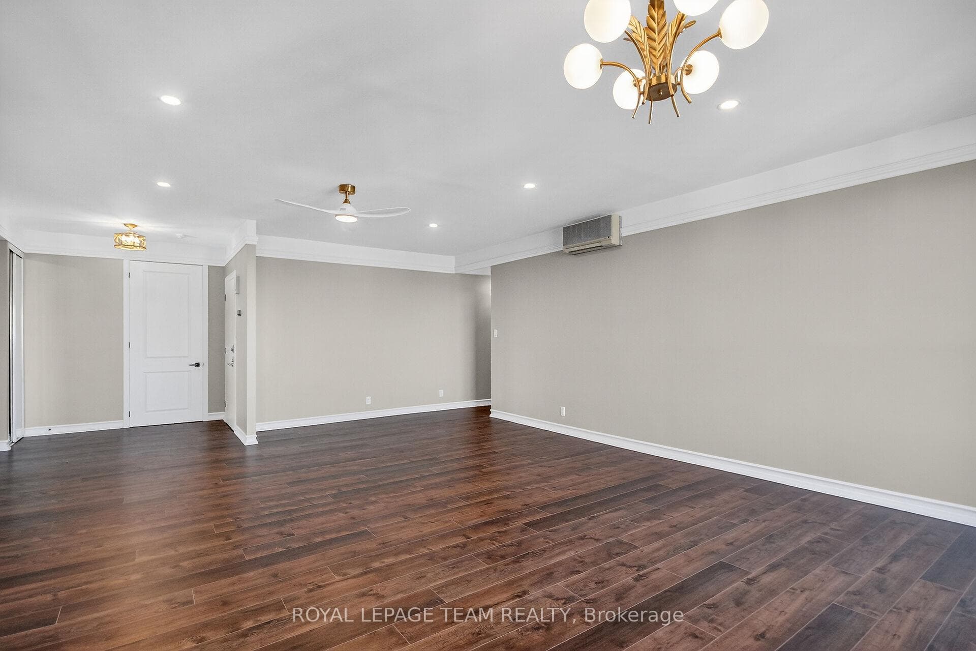 2nd photo of great room