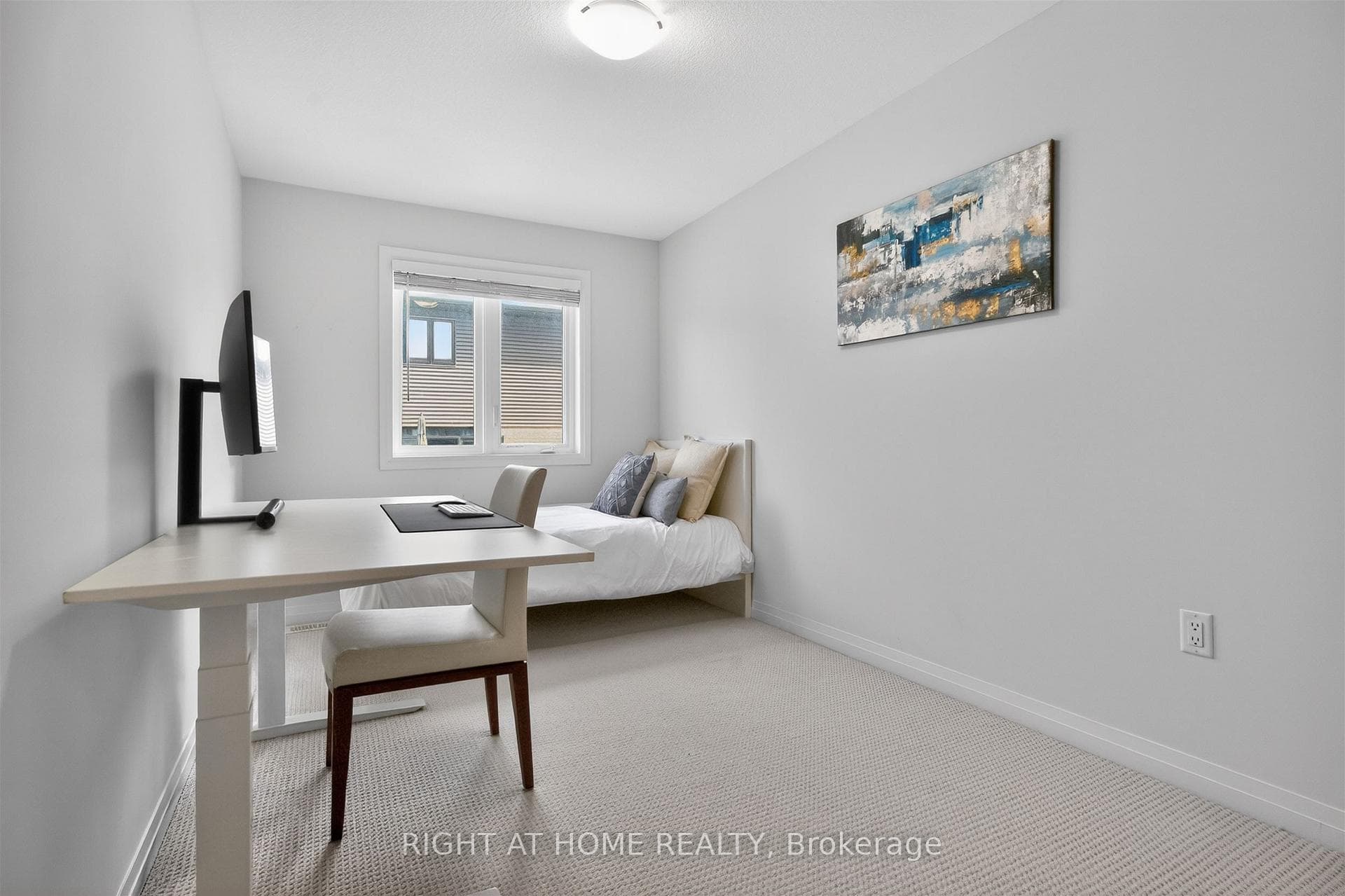 26 Greenwich Avenue photo 13
