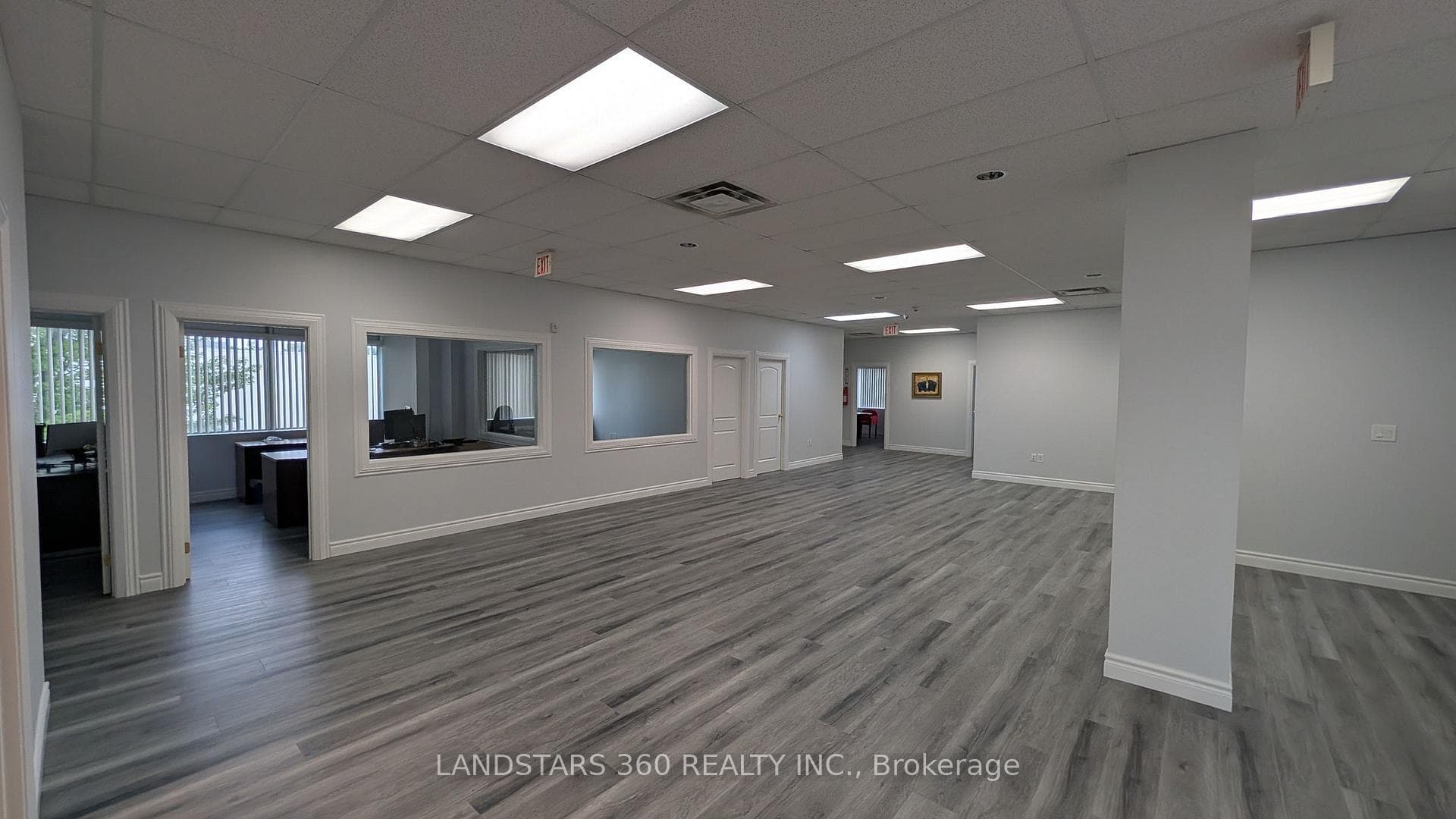 9140 Leslie Street Unit 211-212 photo 7