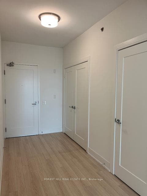 310 Tweedsmuir Avenue Unit 2301 photo 4