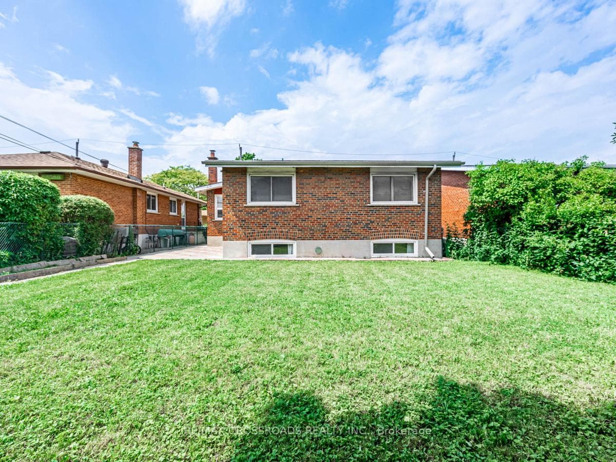 22 Araman Drive photo 38