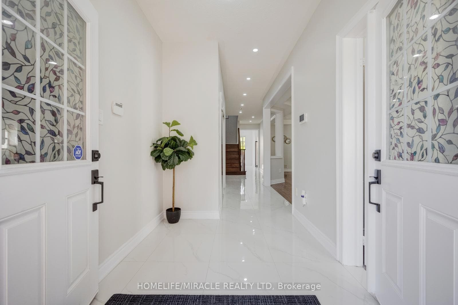 17 Latania Boulevard photo 6