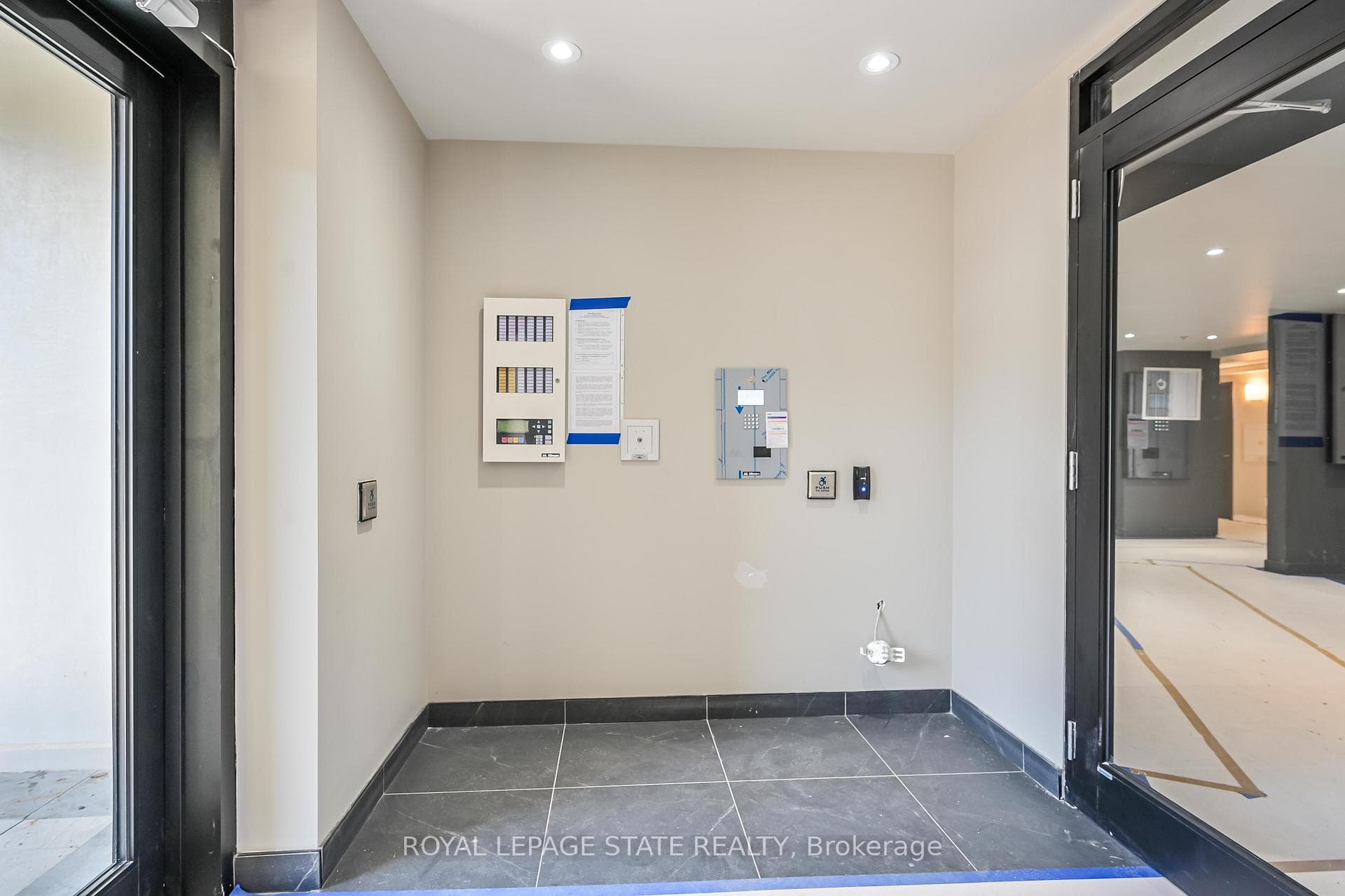 153 Wilson Street Unit 310 photo 32