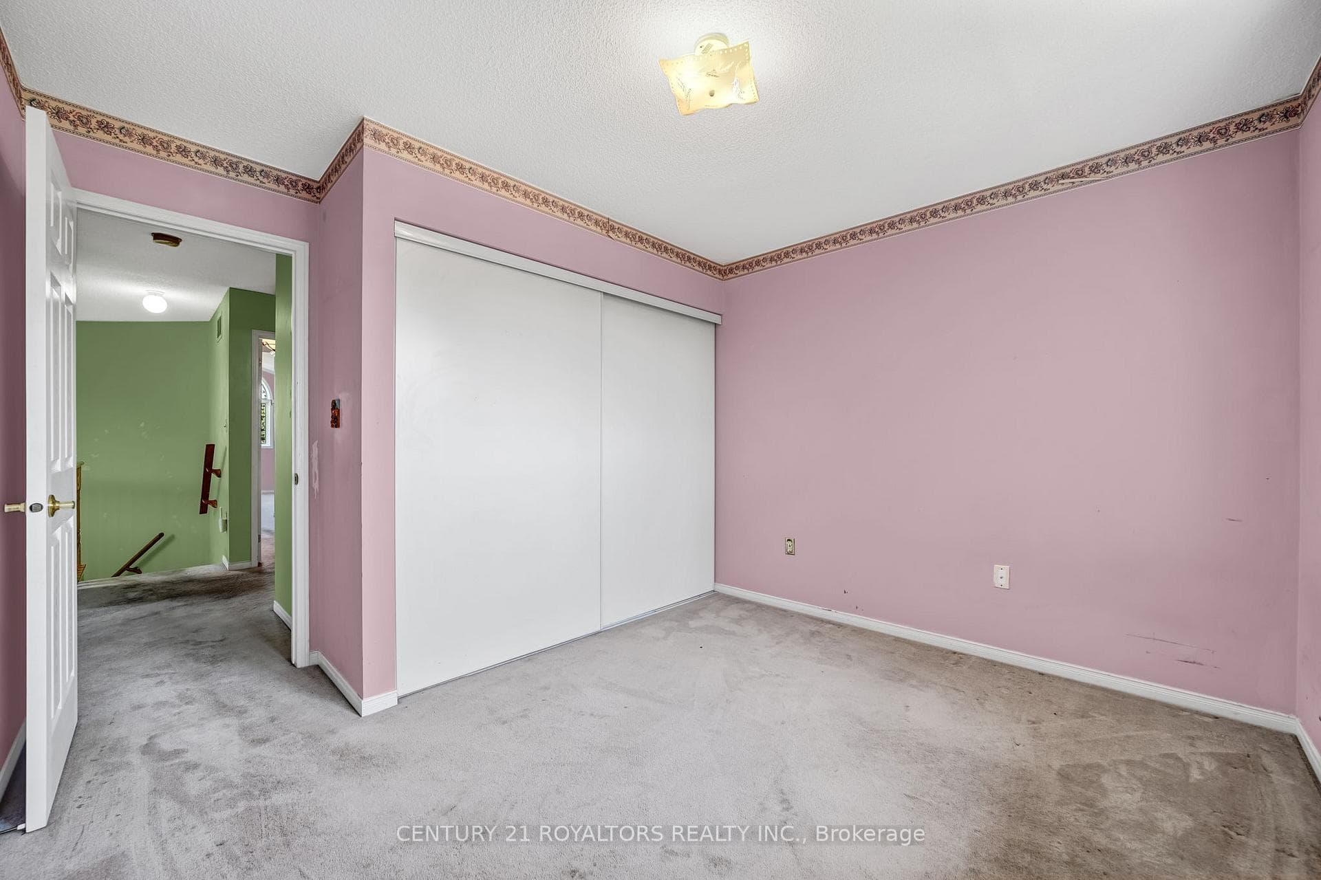38 Peregrine Road photo 18