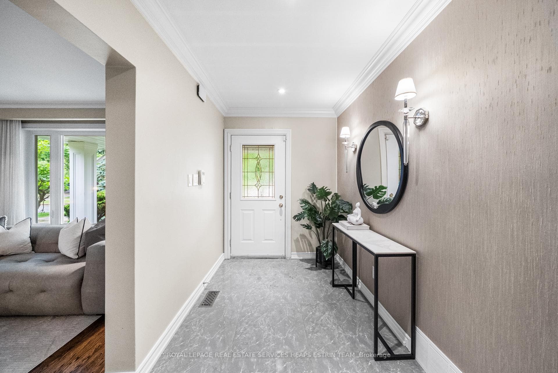 68 Montressor Drive photo 6
