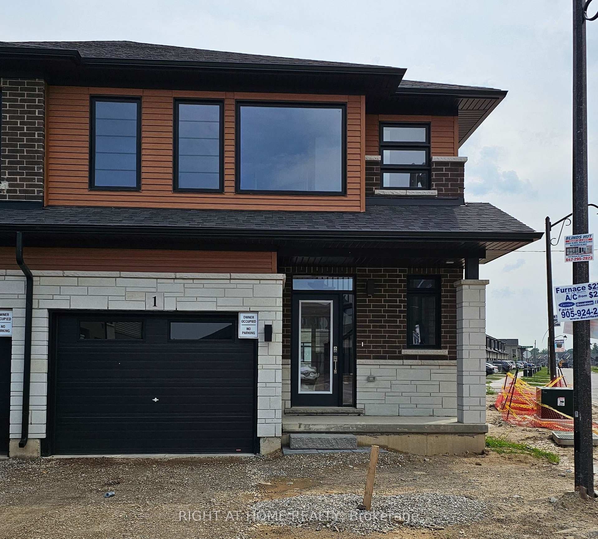 448 Blackburn Drive Unit 1 photo 2