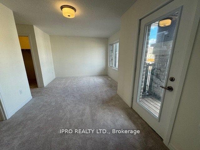 33 Wakeling Drive photo 25
