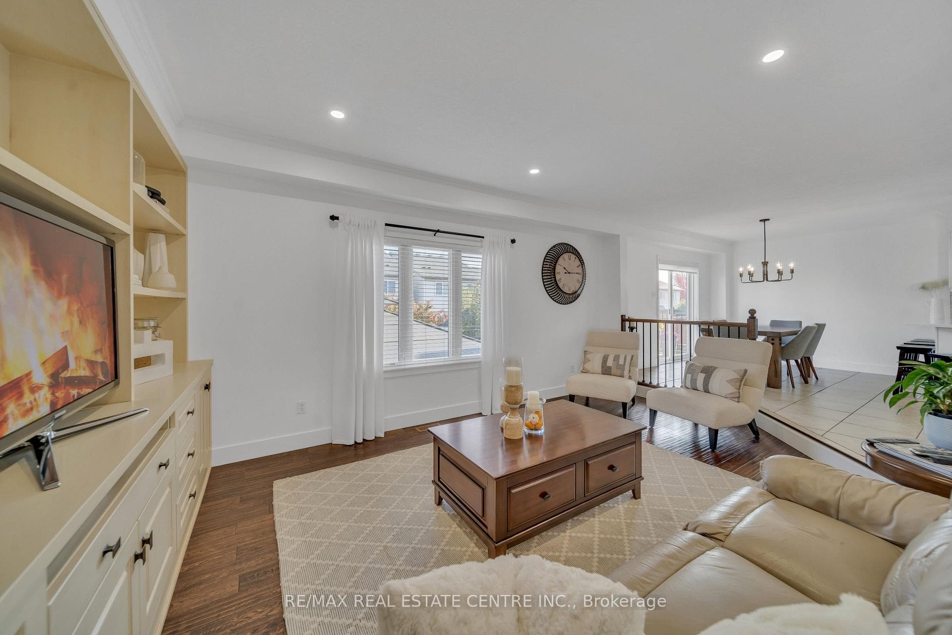 15 Yarrow Court photo 8