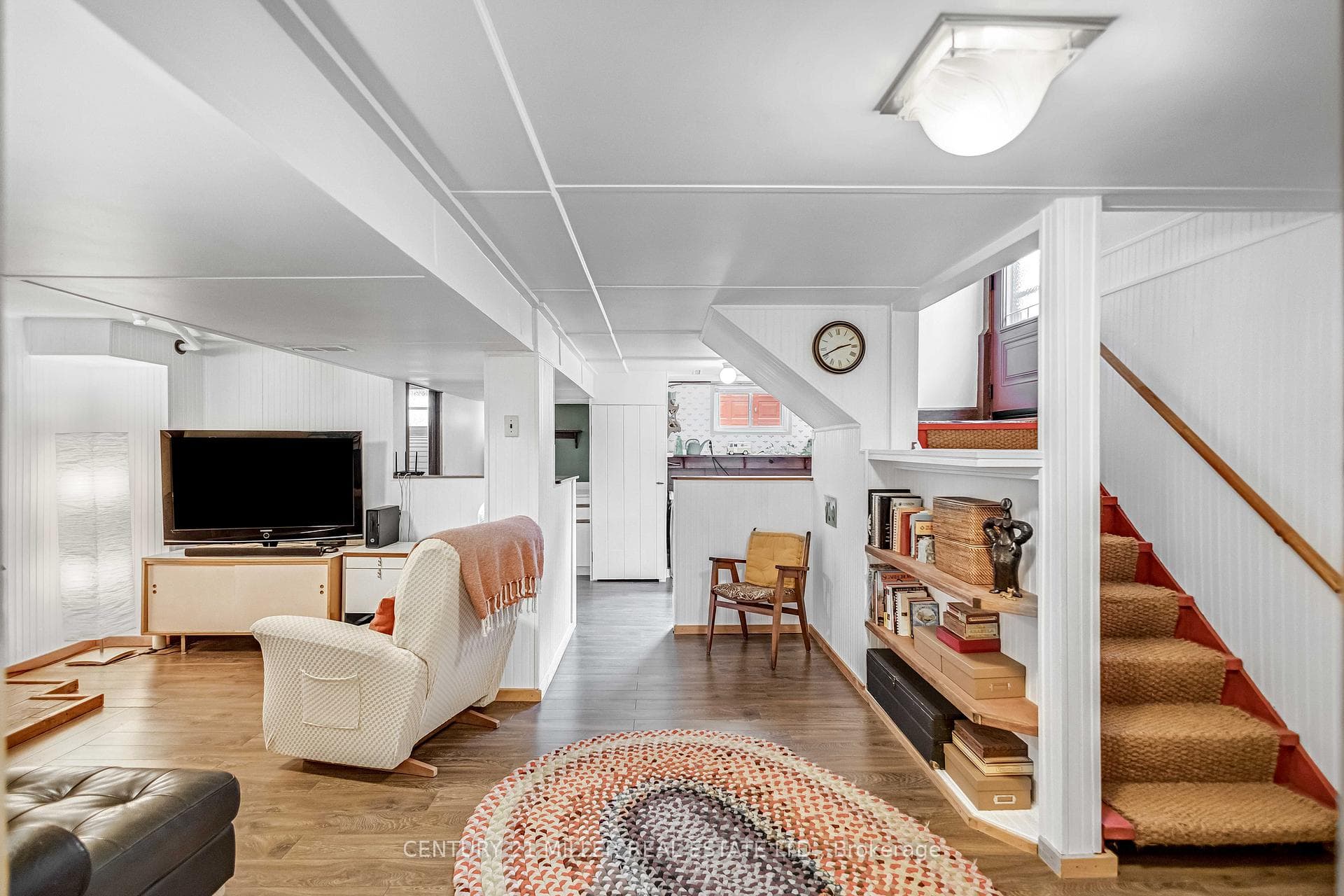 135 Macaulay Street photo 18
